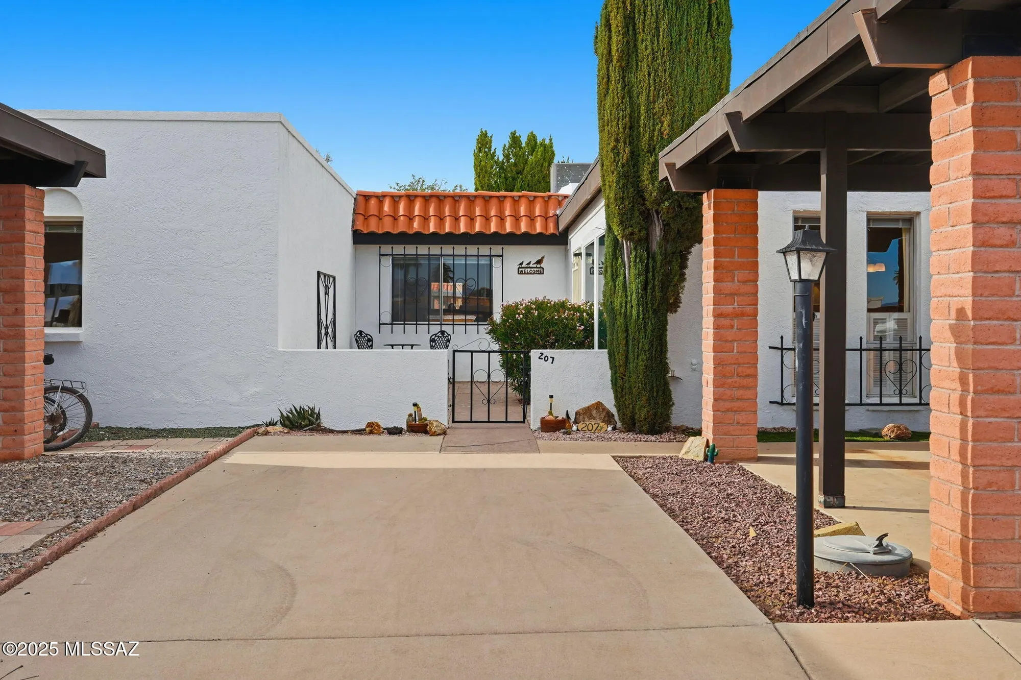 Property Slideshow image 3 of 38 | 207 n calle del diablo, Green Valley, AZ, 85614
