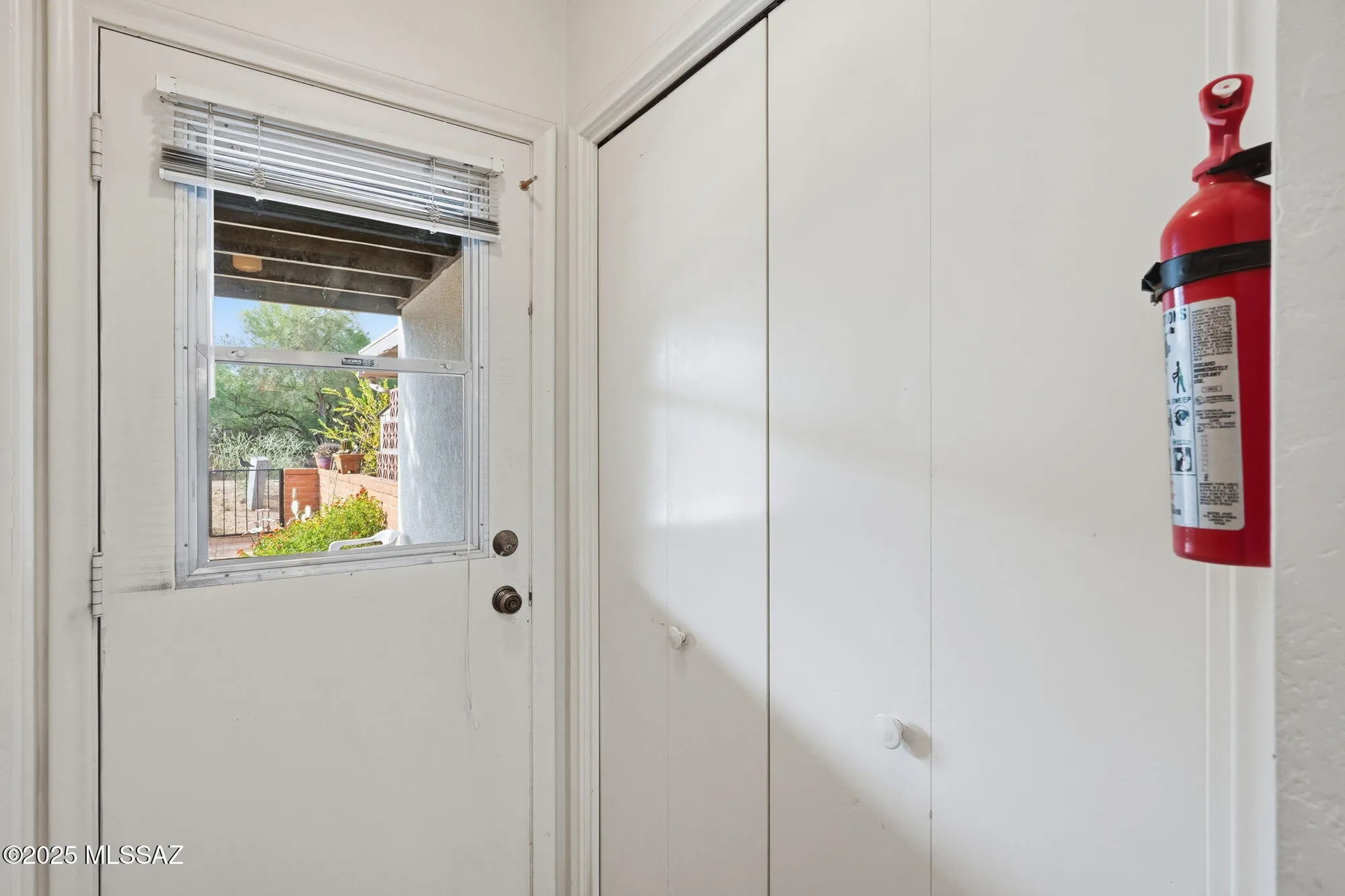 Property Slideshow image 28 of 38 | 207 n calle del diablo, Green Valley, AZ, 85614