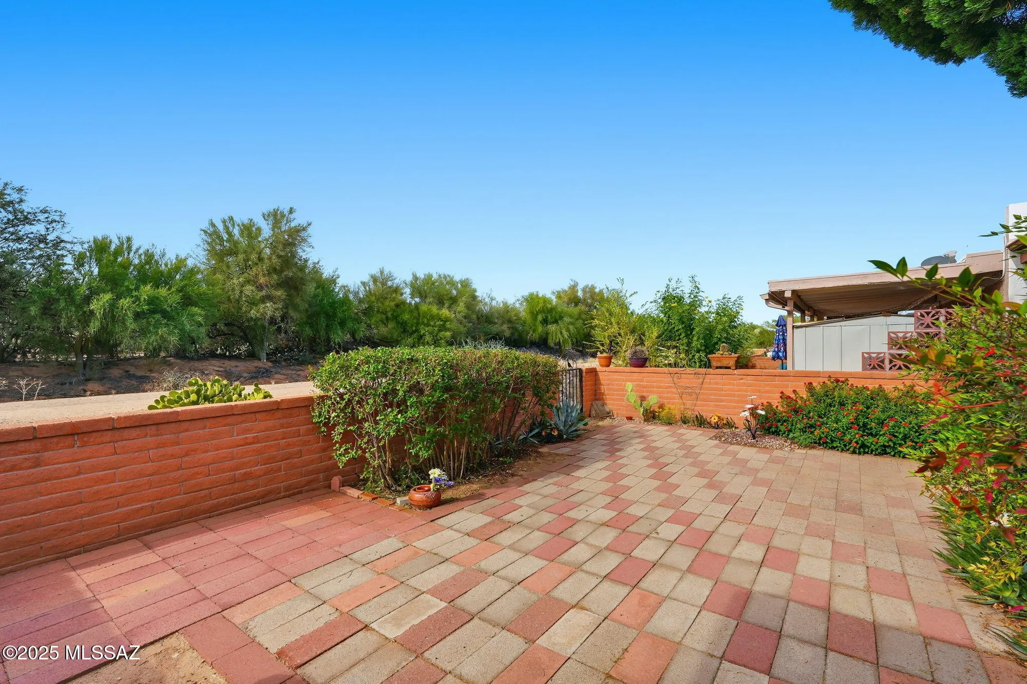 Property Slideshow image 36 of 38 | 207 n calle del diablo, Green Valley, AZ, 85614