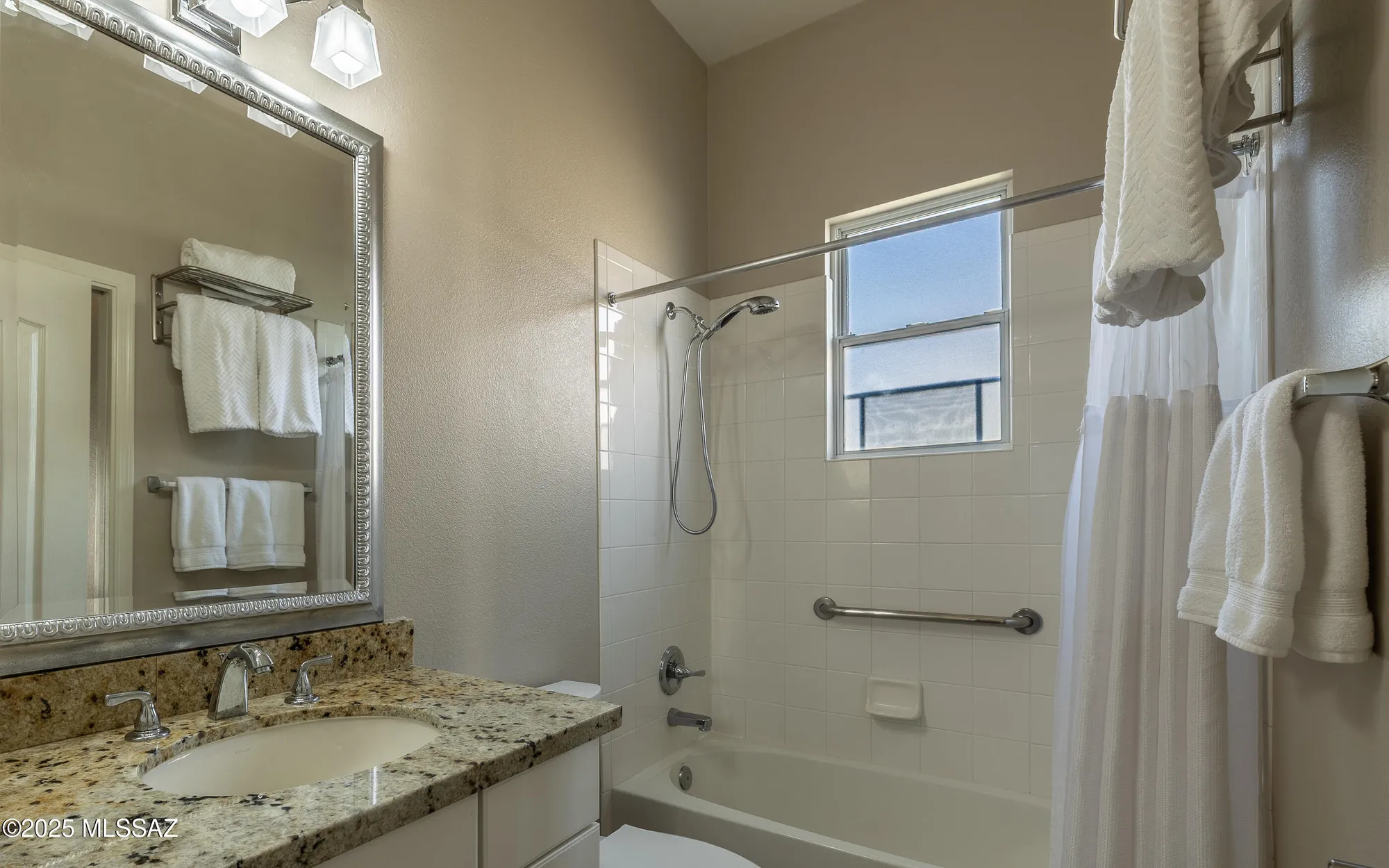 Property Slideshow image 32 of 49 | 5271 w sunrise canyon pl, Marana, AZ, 85658