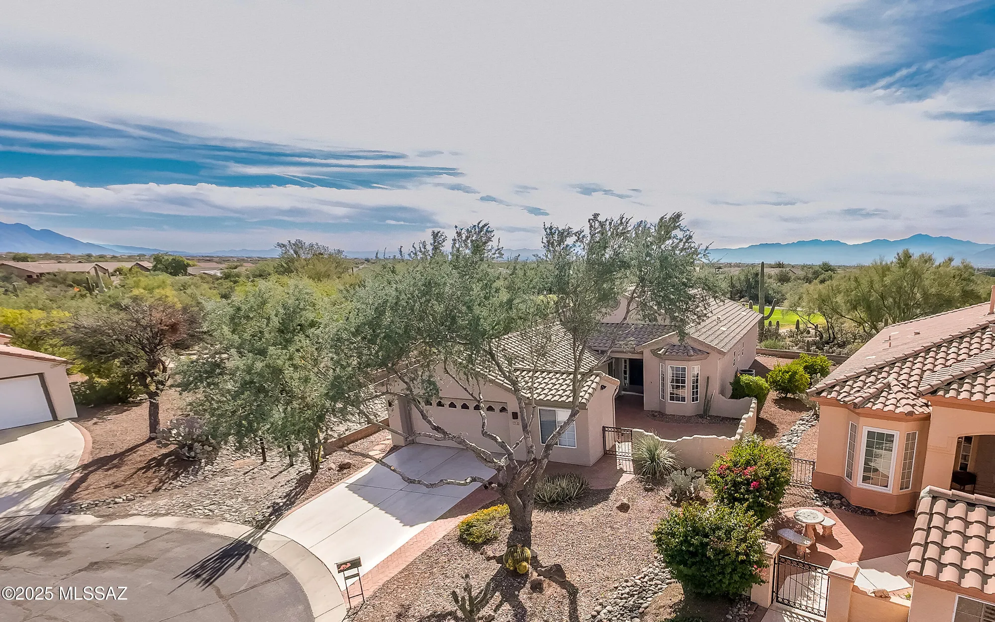 Property Slideshow image 3 of 49 | 5271 w sunrise canyon pl, Marana, AZ, 85658