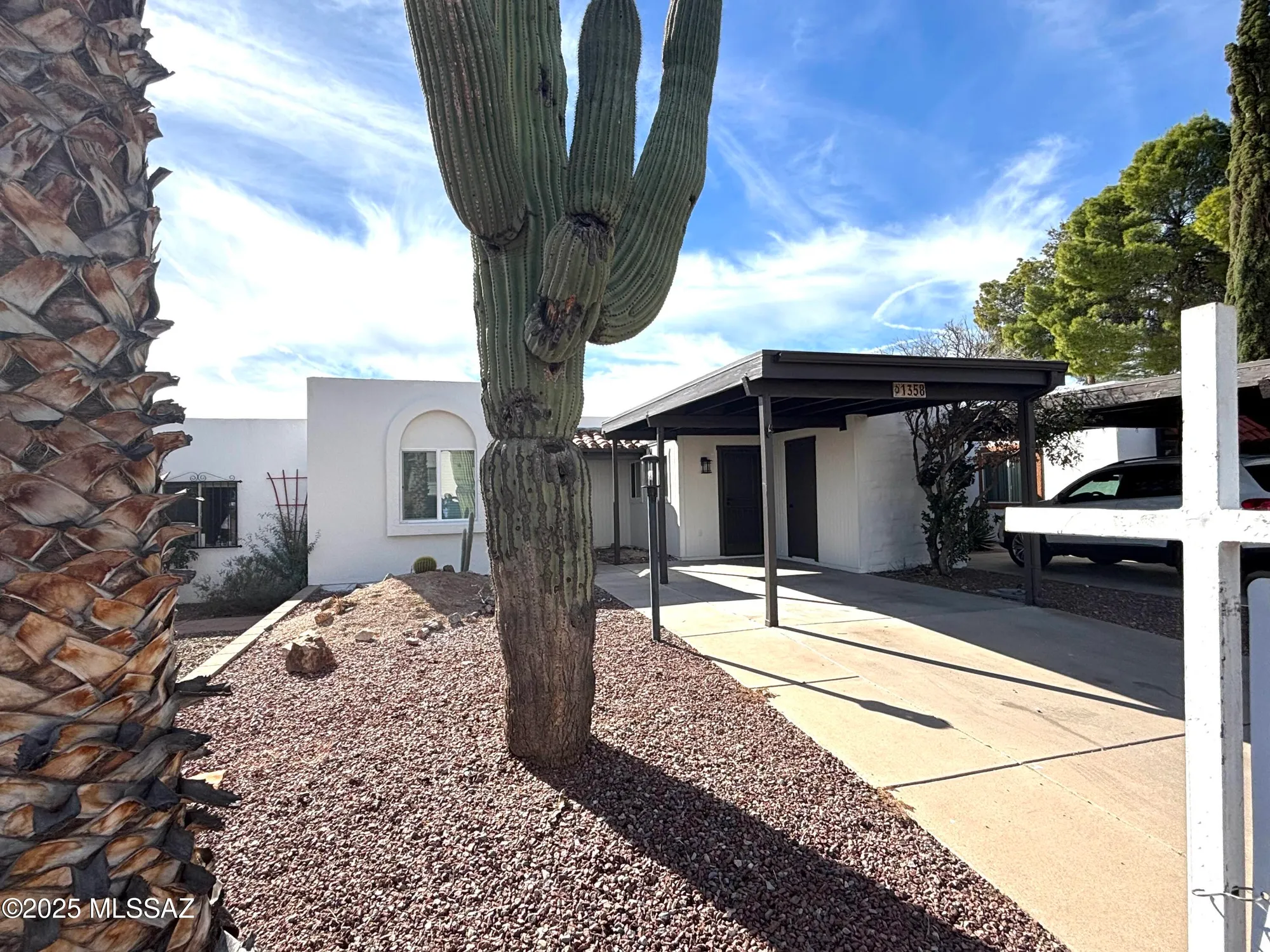 Property Slideshow image 1 of 15 | 1358 s desert meadows cir, Green Valley, AZ, 85614