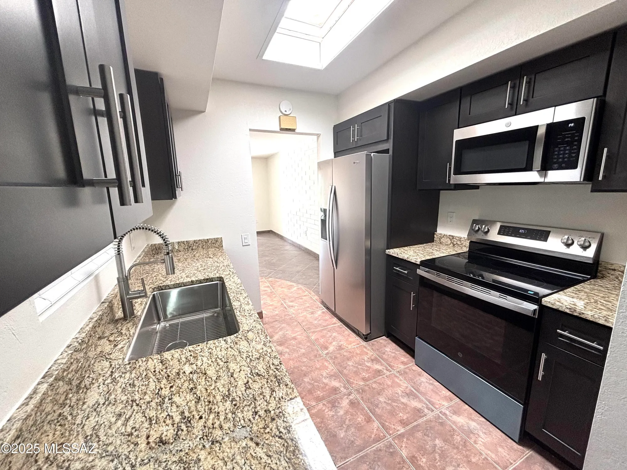 Property Slideshow image 4 of 15 | 1358 s desert meadows cir, Green Valley, AZ, 85614