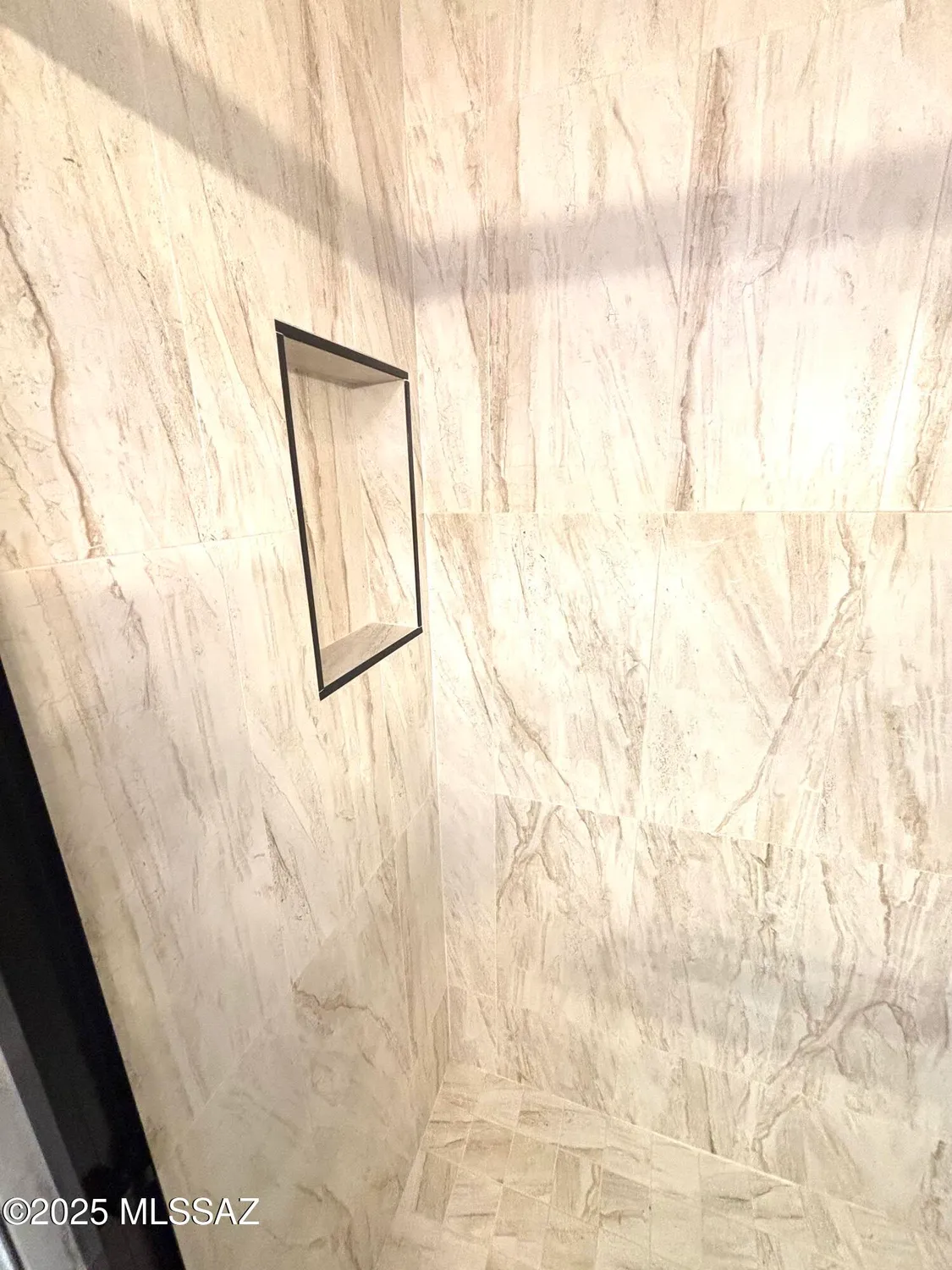 Property Slideshow image 12 of 15 | 1358 s desert meadows cir, Green Valley, AZ, 85614