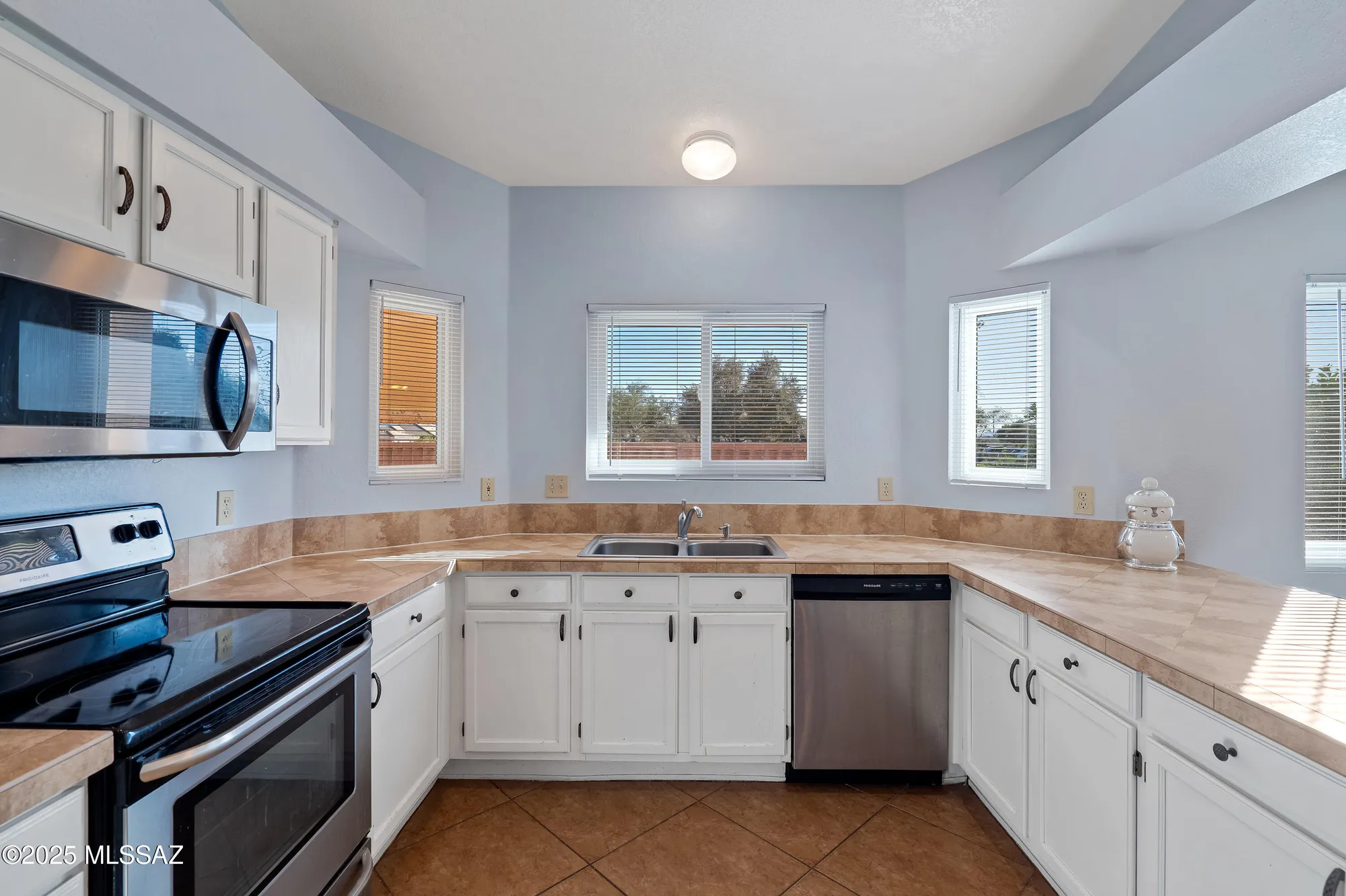 Property Slideshow image 12 of 34 | 1750 w circulo de la pinata, Green Valley, AZ, 85622