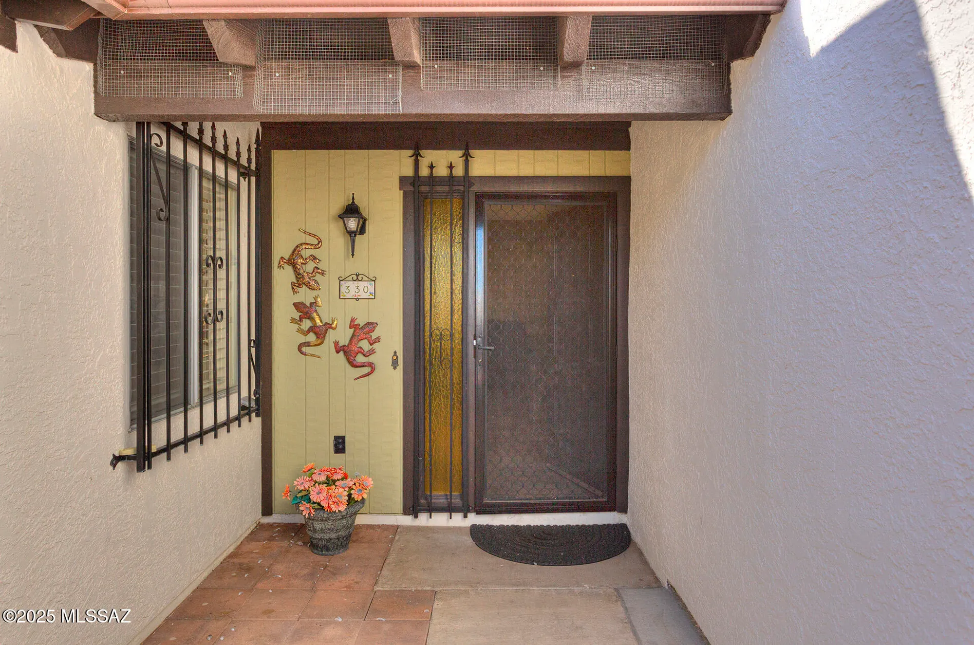 Property Slideshow image 4 of 32 | 330 e paseo azul, Green Valley, AZ, 85614