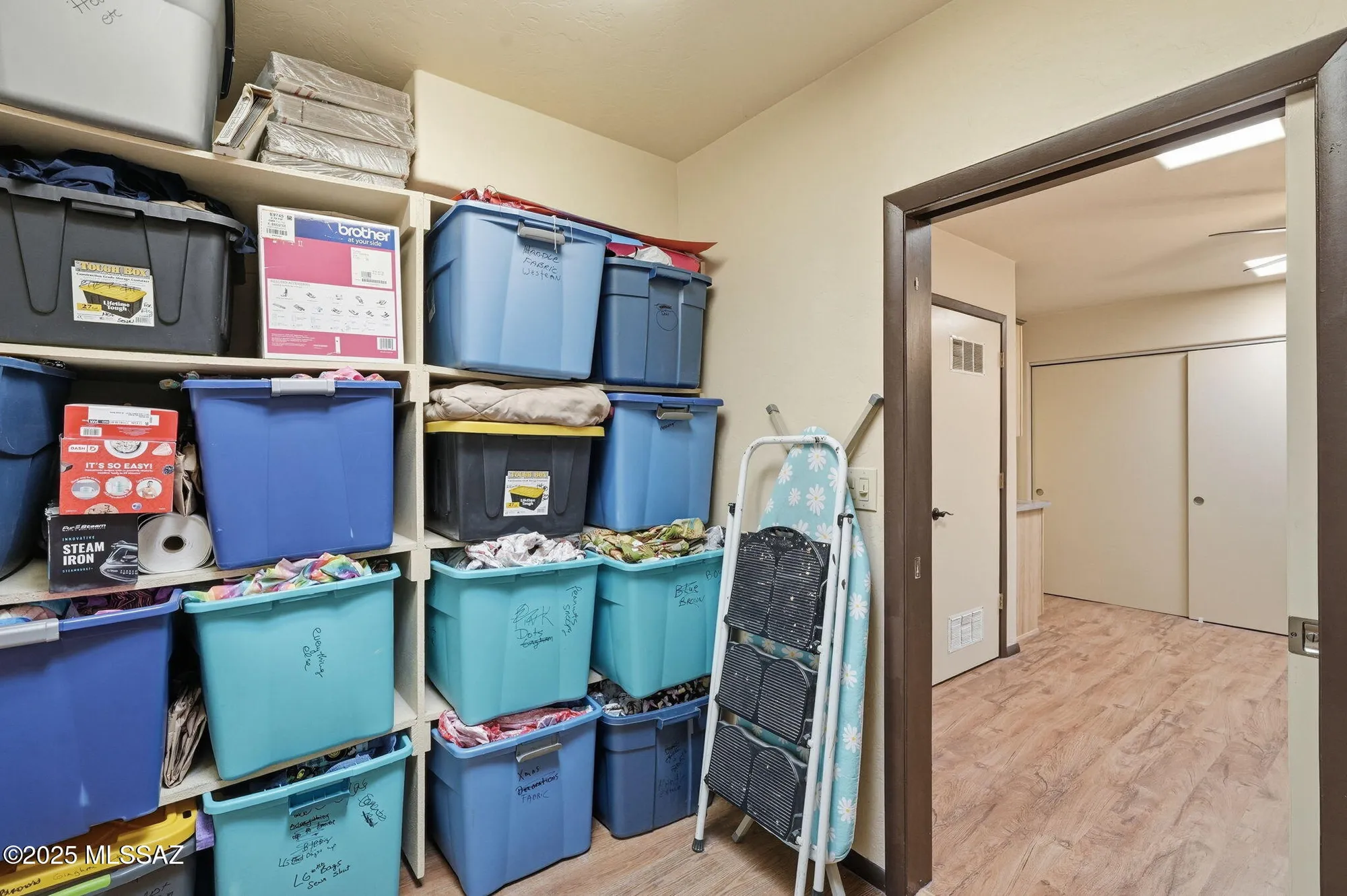 Property Slideshow image 18 of 33 | 413 n calle del diablo, Green Valley, AZ, 85614