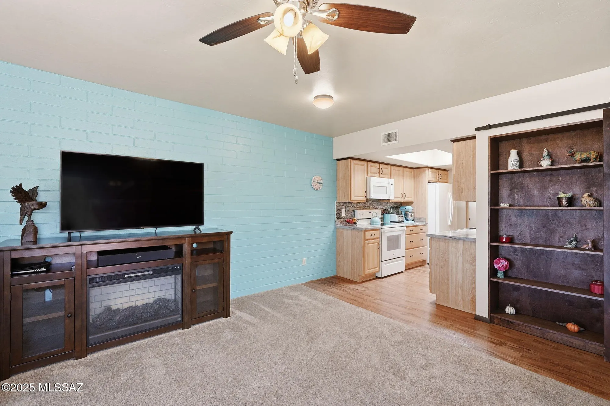 Property Slideshow image 9 of 33 | 413 n calle del diablo, Green Valley, AZ, 85614