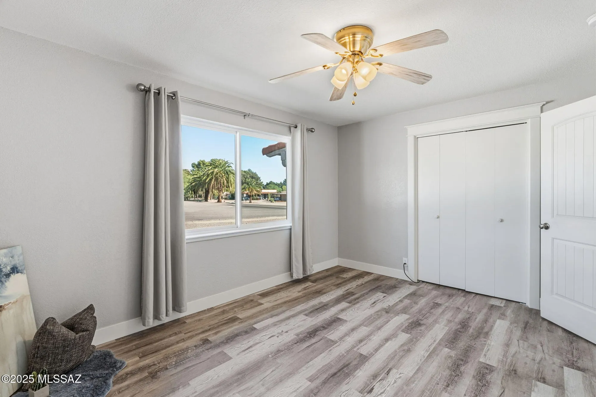 Property Slideshow image 33 of 48 | 221 n abrego dr, Green Valley, AZ, 85614