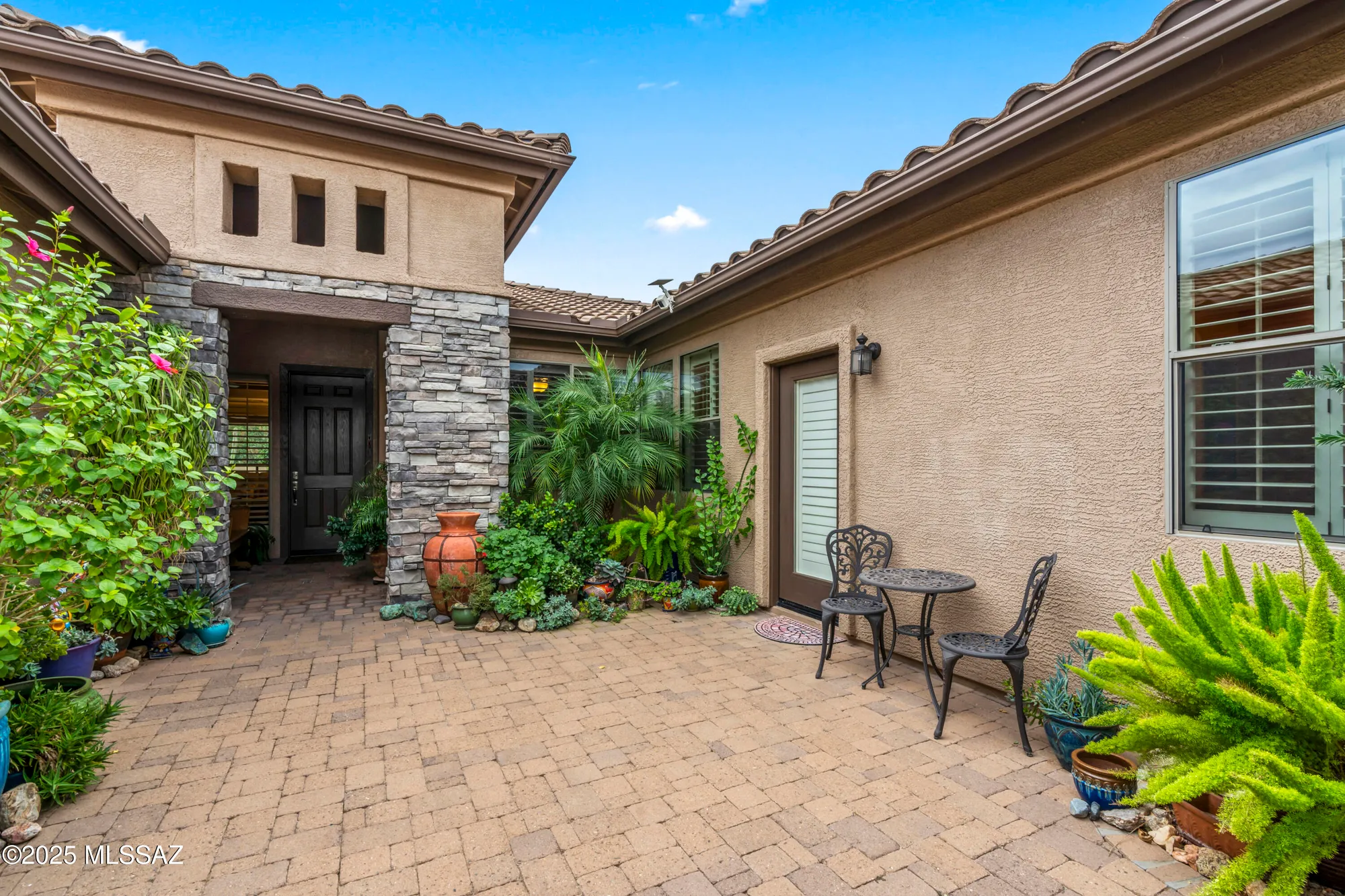 Property Slideshow image 3 of 39 | 62863 e harmony dr, Saddlebrooke, AZ, 85739