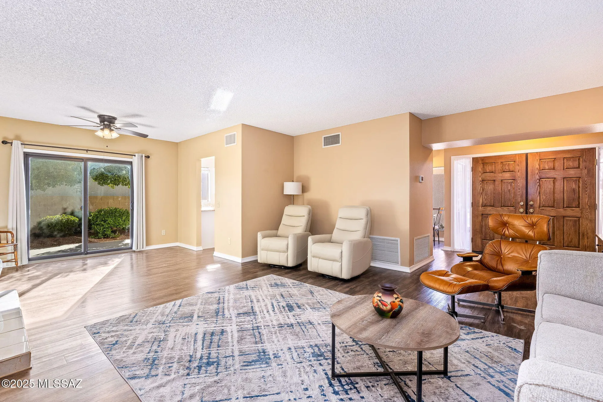 Property Slideshow image 8 of 41 | 64498 e squash blossom ln, Tucson, AZ, 85739