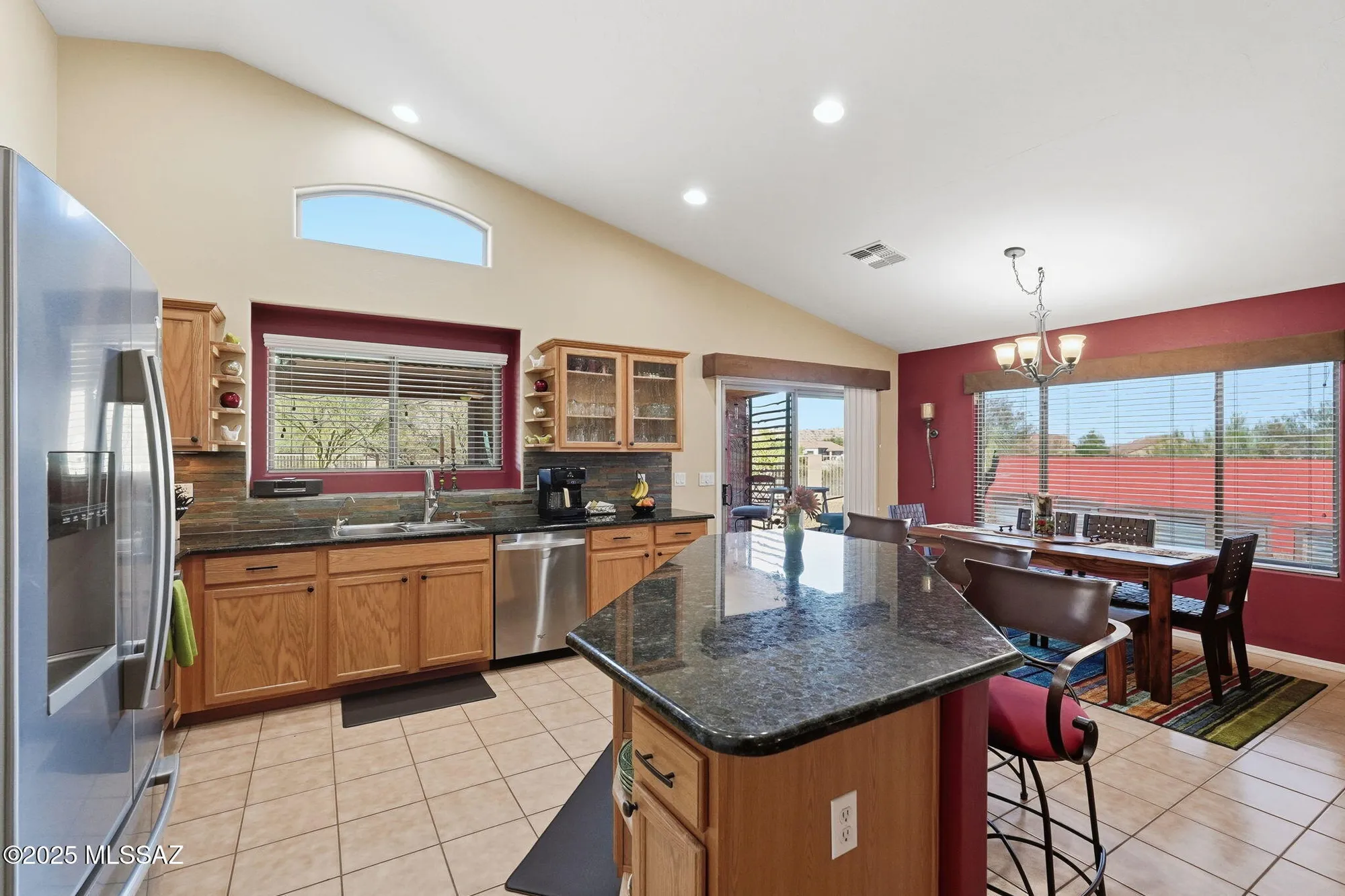 Property Slideshow image 8 of 35 | 1082 w placita vargas, Green Valley, AZ, 85614