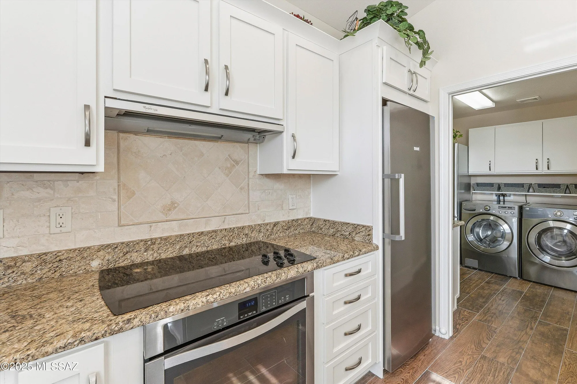 Property Slideshow image 24 of 40 | 39251 s lake crest dr, Tucson, AZ, 85739