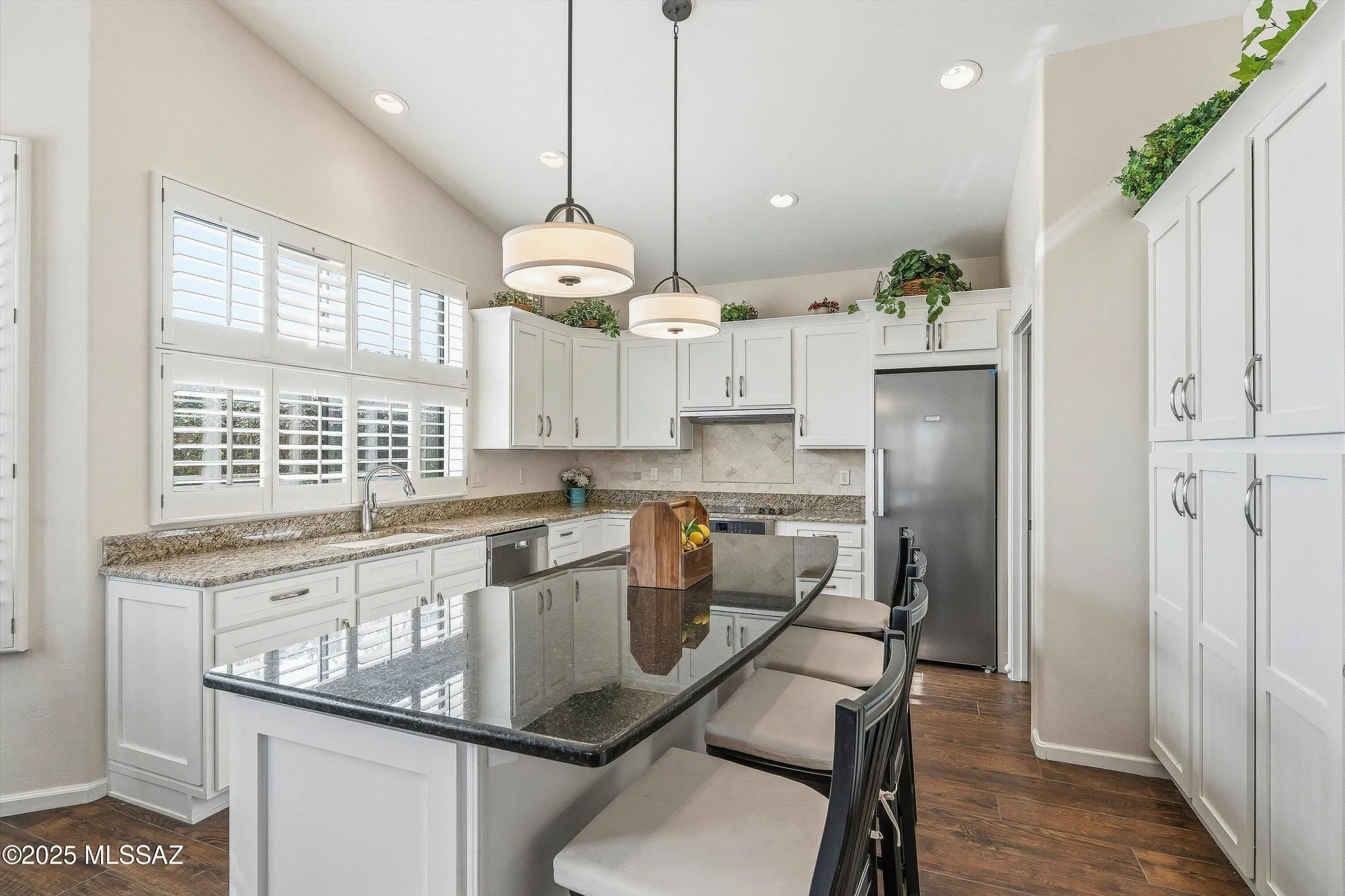 Property Slideshow image 22 of 40 | 39251 s lake crest dr, Tucson, AZ, 85739