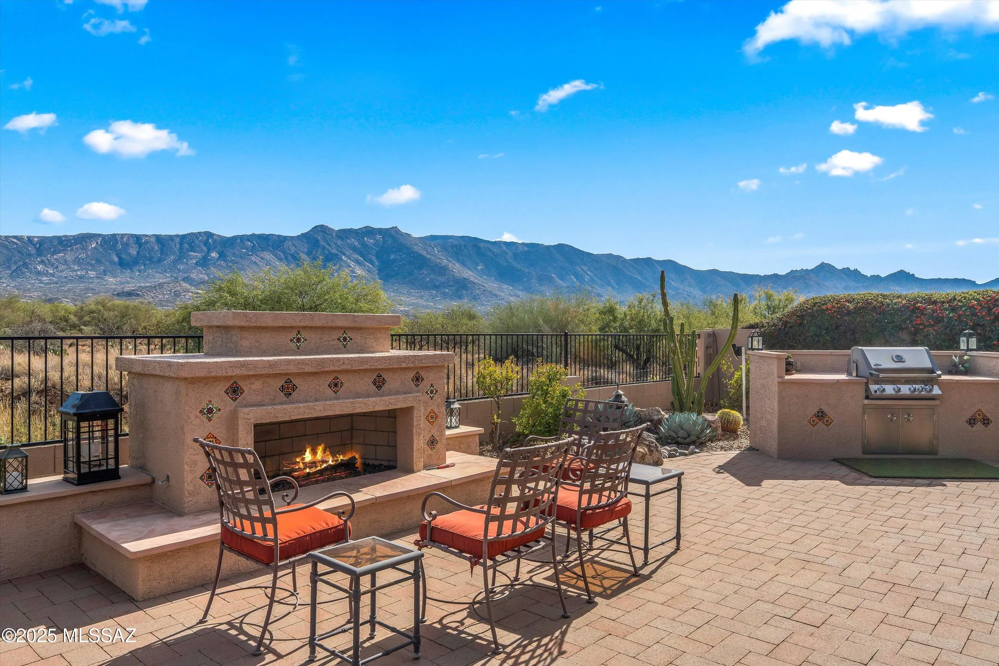 Property Slideshow image 8 of 40 | 39251 s lake crest dr, Tucson, AZ, 85739