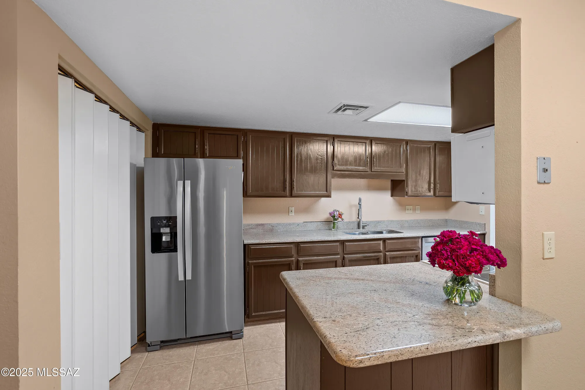 Property Slideshow image 9 of 43 | 1343 w calle madrid, Green Valley, AZ, 85622