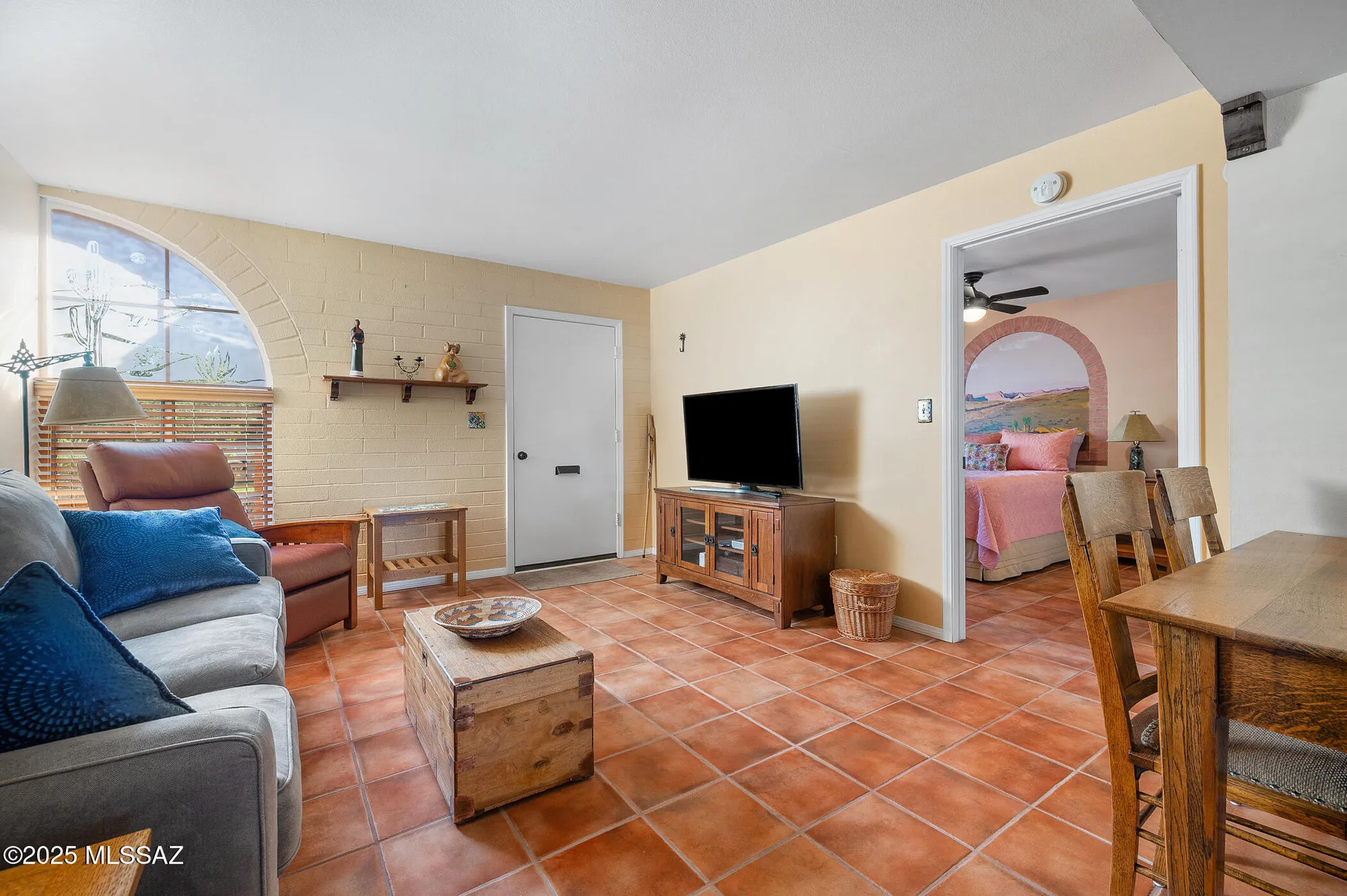 Property Slideshow image 6 of 19 | 246 s paseo pena, Green Valley, AZ, 85614