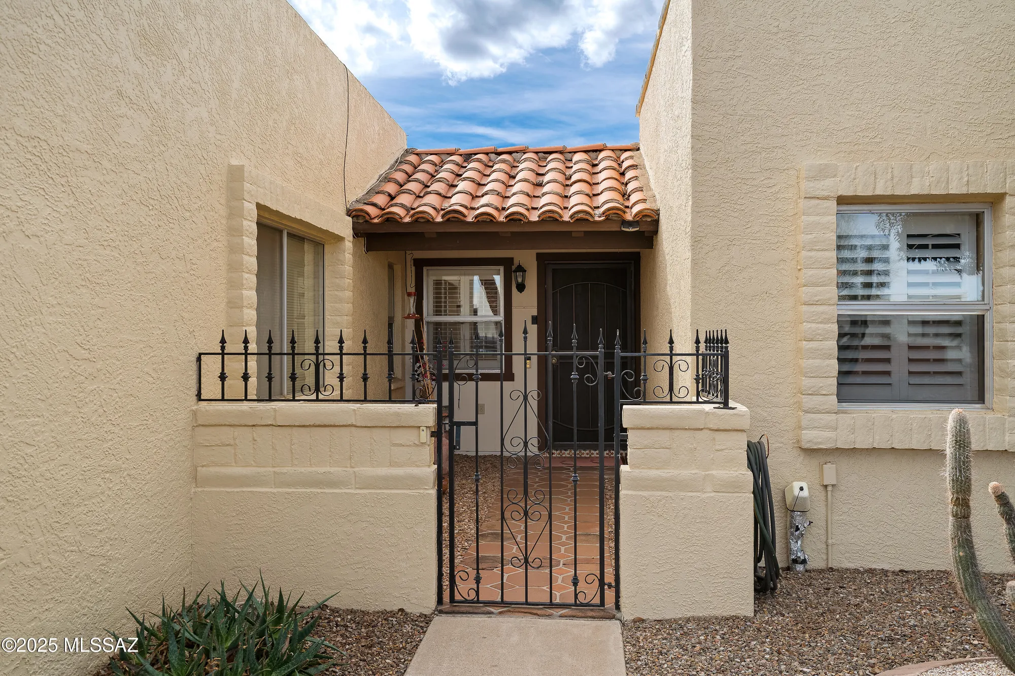 Property Slideshow image 5 of 43 | 1343 w calle madrid, Green Valley, AZ, 85622