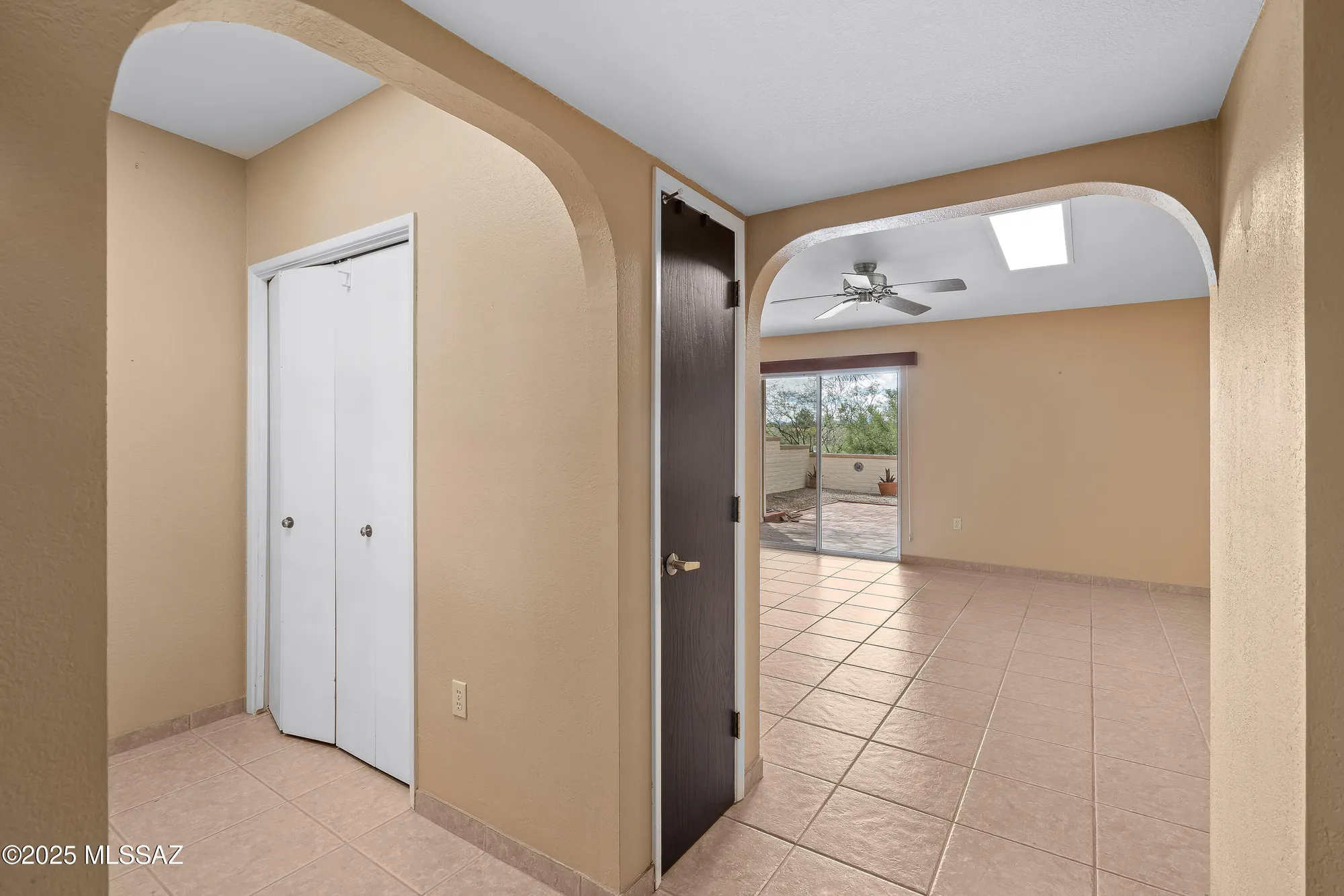 Property Slideshow image 7 of 43 | 1343 w calle madrid, Green Valley, AZ, 85622