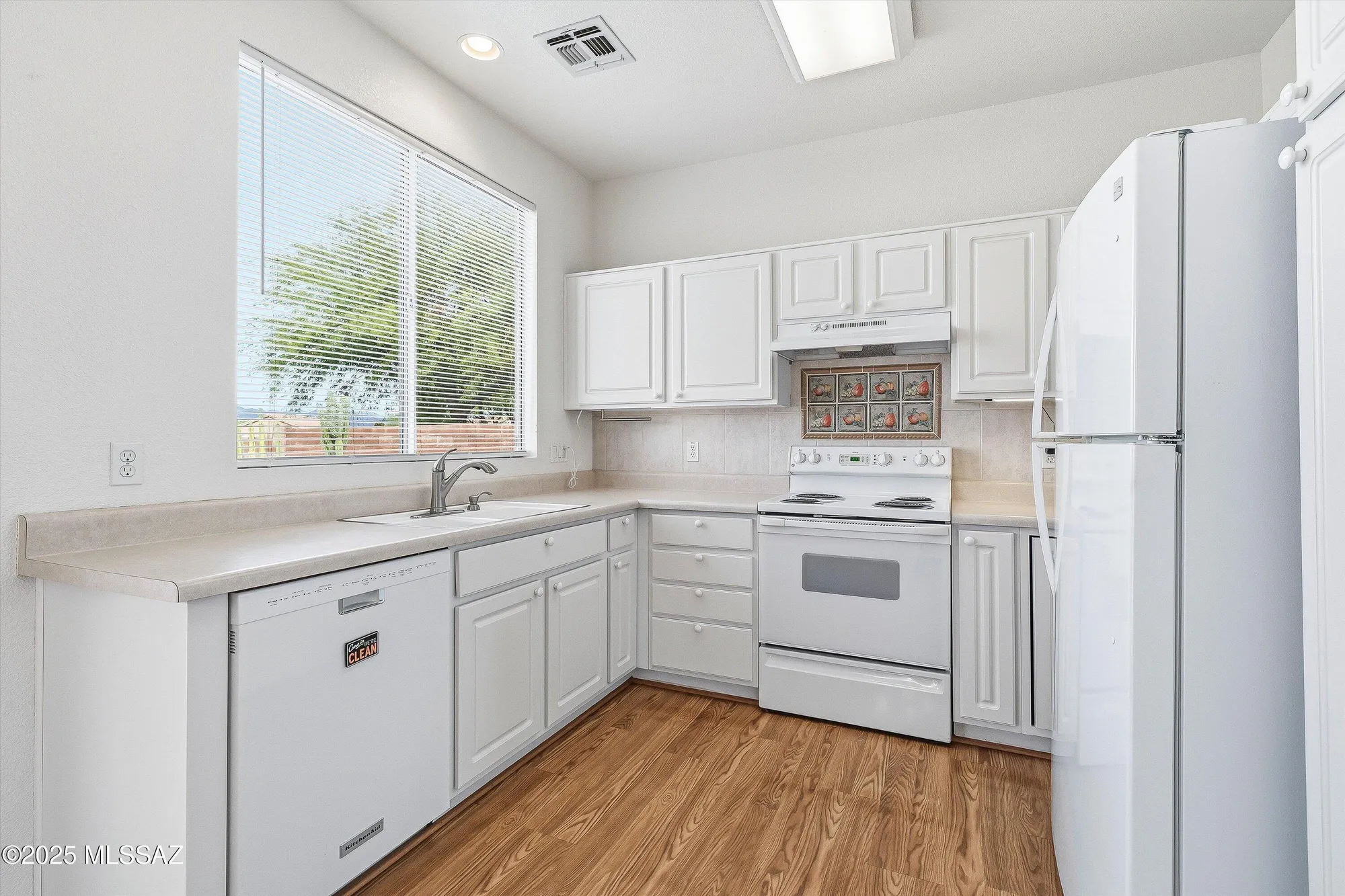 Property Slideshow image 14 of 27 | 7580 w copper crest pl, Tucson, AZ, 85743