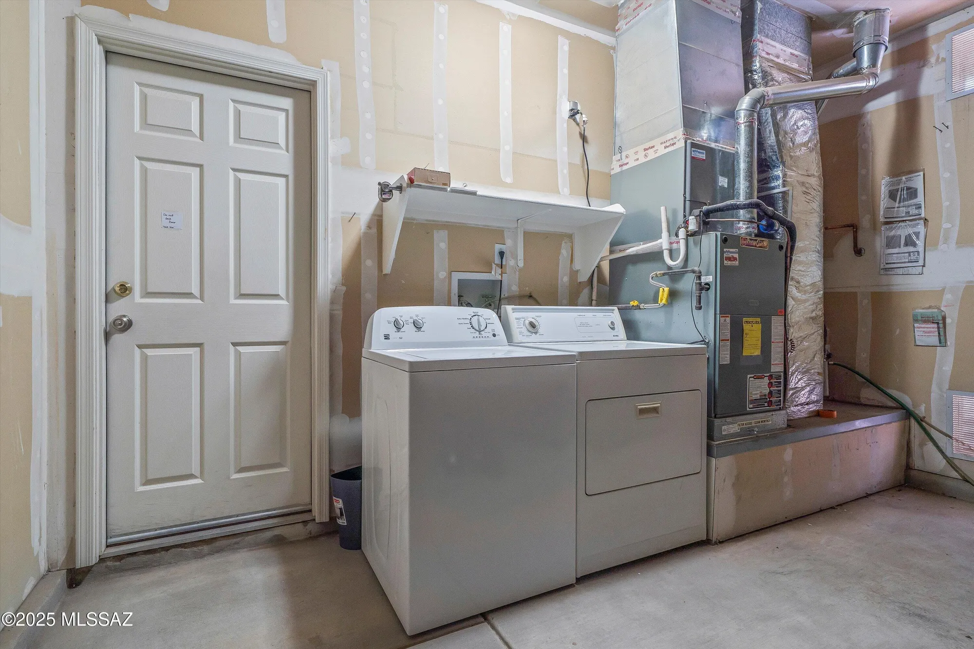 Property Slideshow image 24 of 27 | 7580 w copper crest pl, Tucson, AZ, 85743