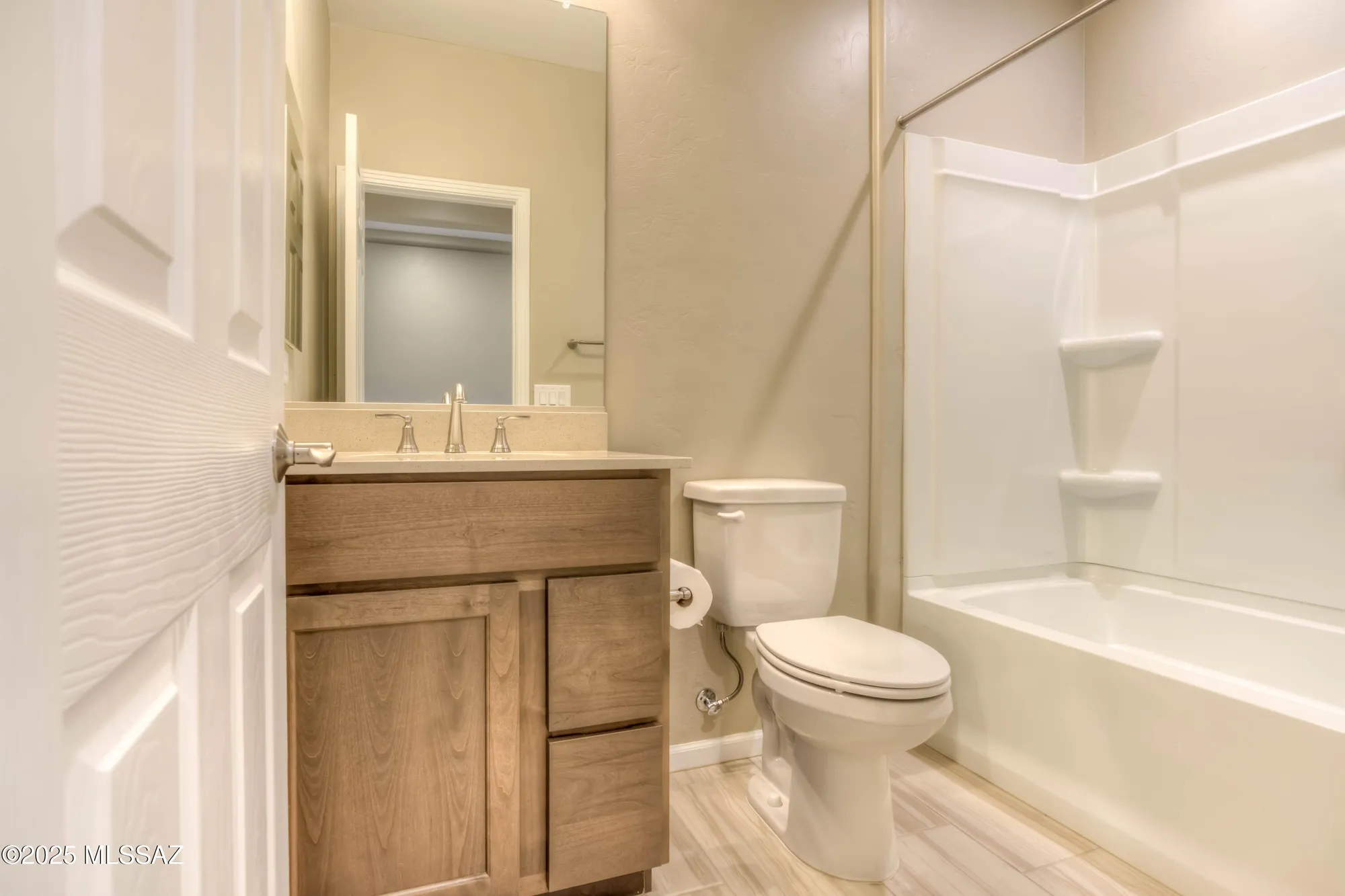 Property Slideshow image 8 of 36 | 1446 e blue granite dr, Green Valley, AZ, 85614