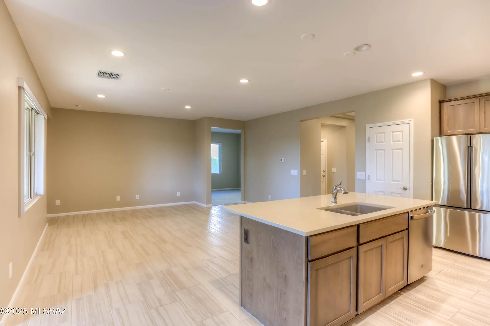 Property Slideshow image 12 of 36 | 1446 e blue granite dr, Green Valley, AZ, 85614