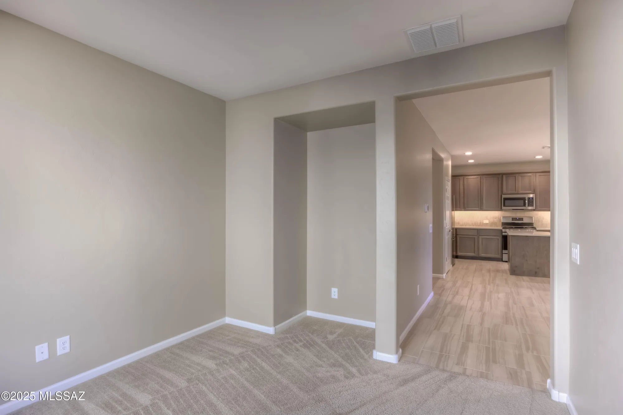 Property Slideshow image 22 of 36 | 1446 e blue granite dr, Green Valley, AZ, 85614