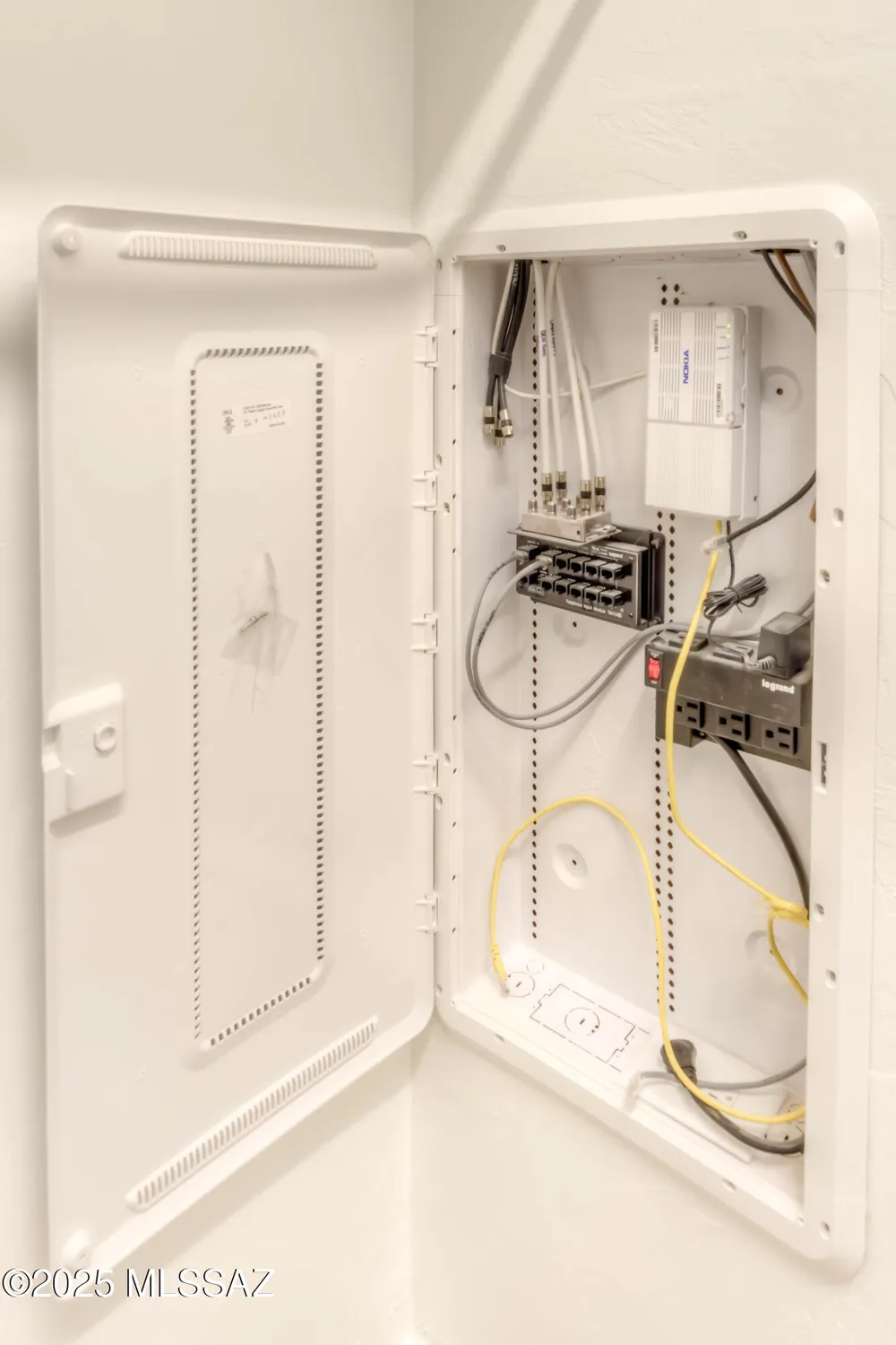 Property Slideshow image 31 of 36 | 1446 e blue granite dr, Green Valley, AZ, 85614