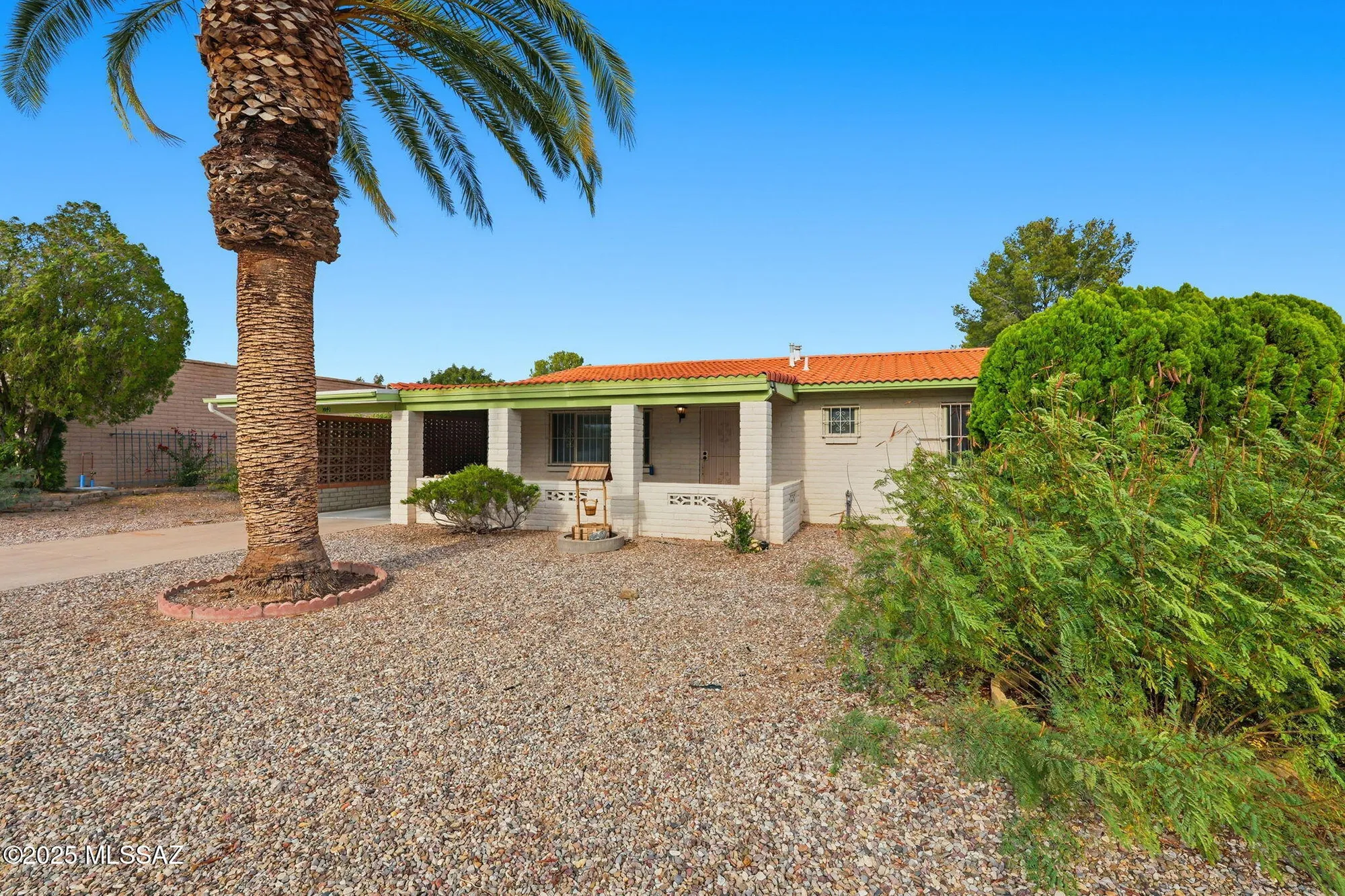 Property Slideshow image 42 of 45 | 1041 s abrego dr, Green Valley, AZ, 85614