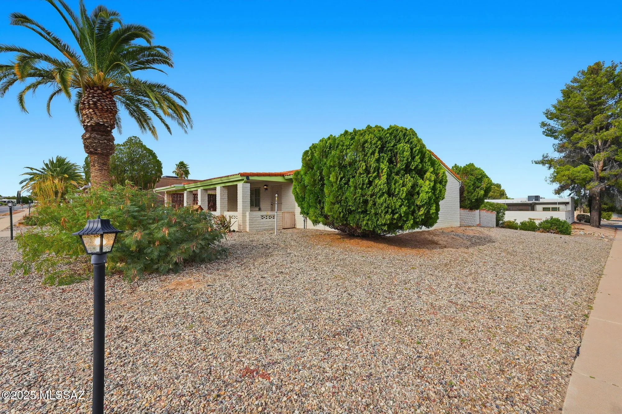 Property Slideshow image 44 of 45 | 1041 s abrego dr, Green Valley, AZ, 85614