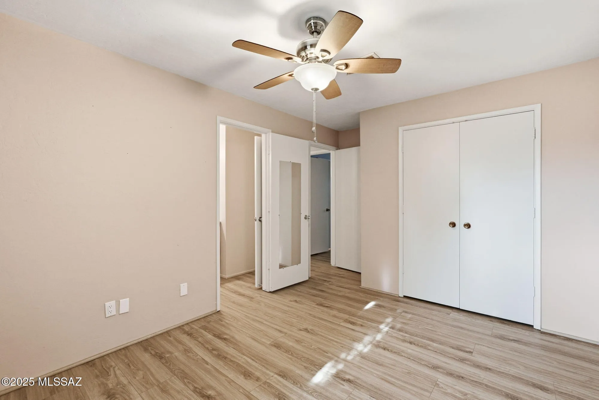 Property Slideshow image 27 of 45 | 1041 s abrego dr, Green Valley, AZ, 85614