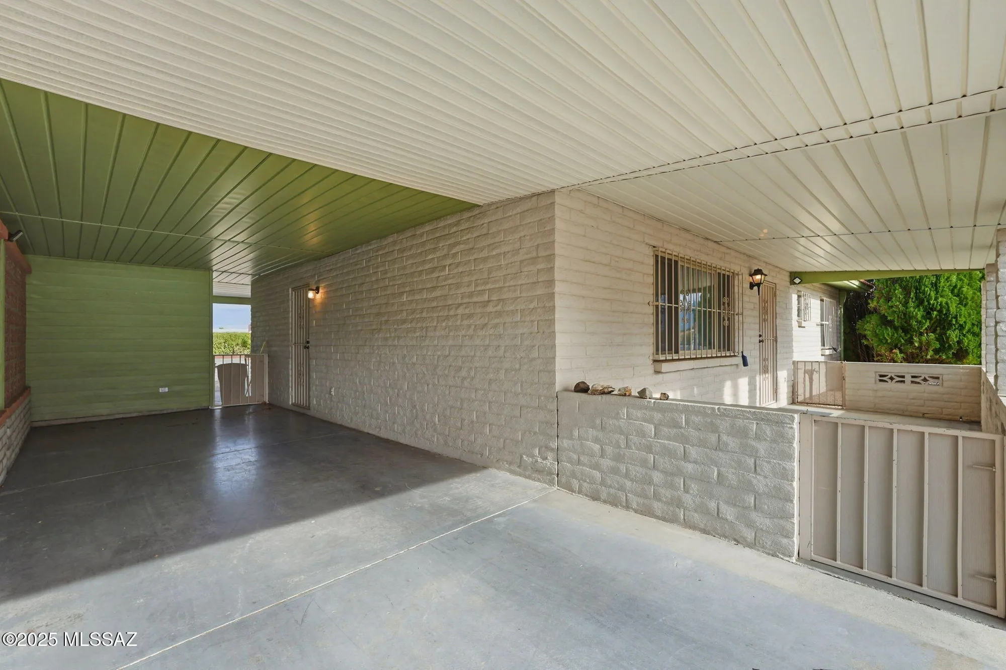 Property Slideshow image 39 of 45 | 1041 s abrego dr, Green Valley, AZ, 85614