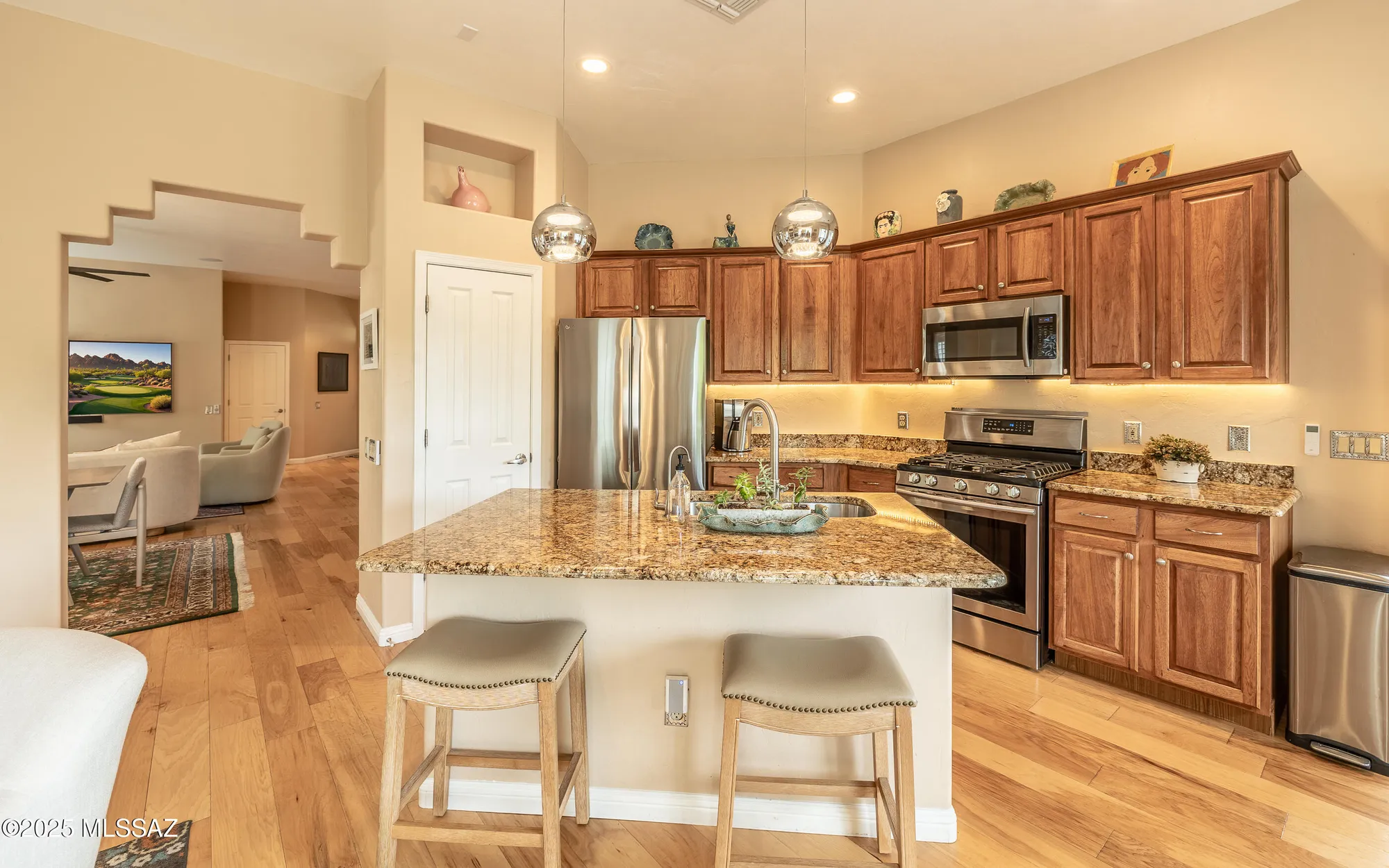Property Slideshow image 11 of 47 | 4980 w desert chicory pl, Marana, AZ, 85658