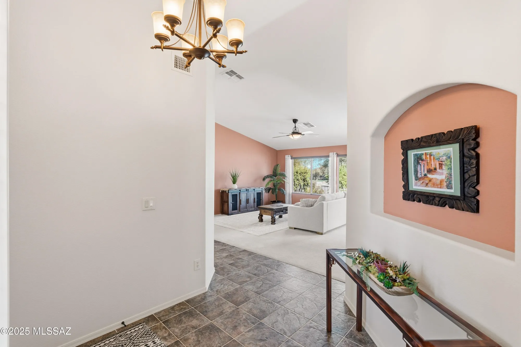 Property Slideshow image 11 of 44 | 2641 e glen canyon rd, Green Valley, AZ, 85614