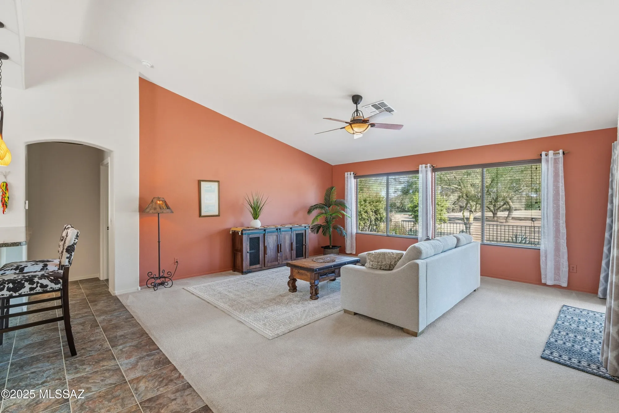Property Slideshow image 12 of 44 | 2641 e glen canyon rd, Green Valley, AZ, 85614