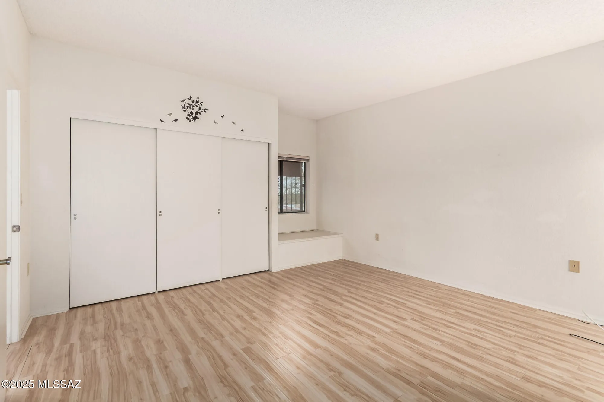 Property Slideshow image 18 of 35 | 1761 w dalehaven cir, Tucson, AZ, 85704