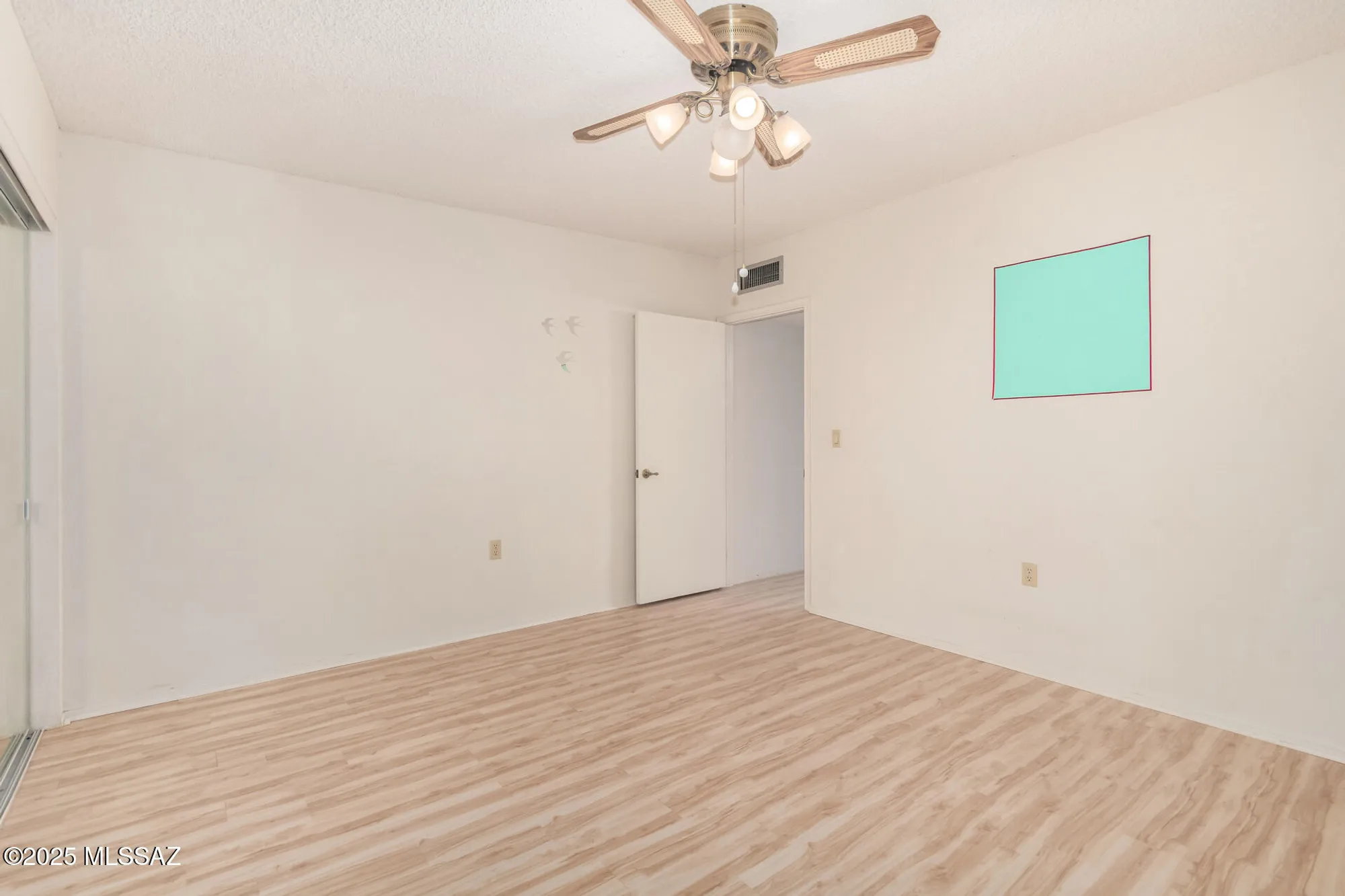 Property Slideshow image 22 of 35 | 1761 w dalehaven cir, Tucson, AZ, 85704