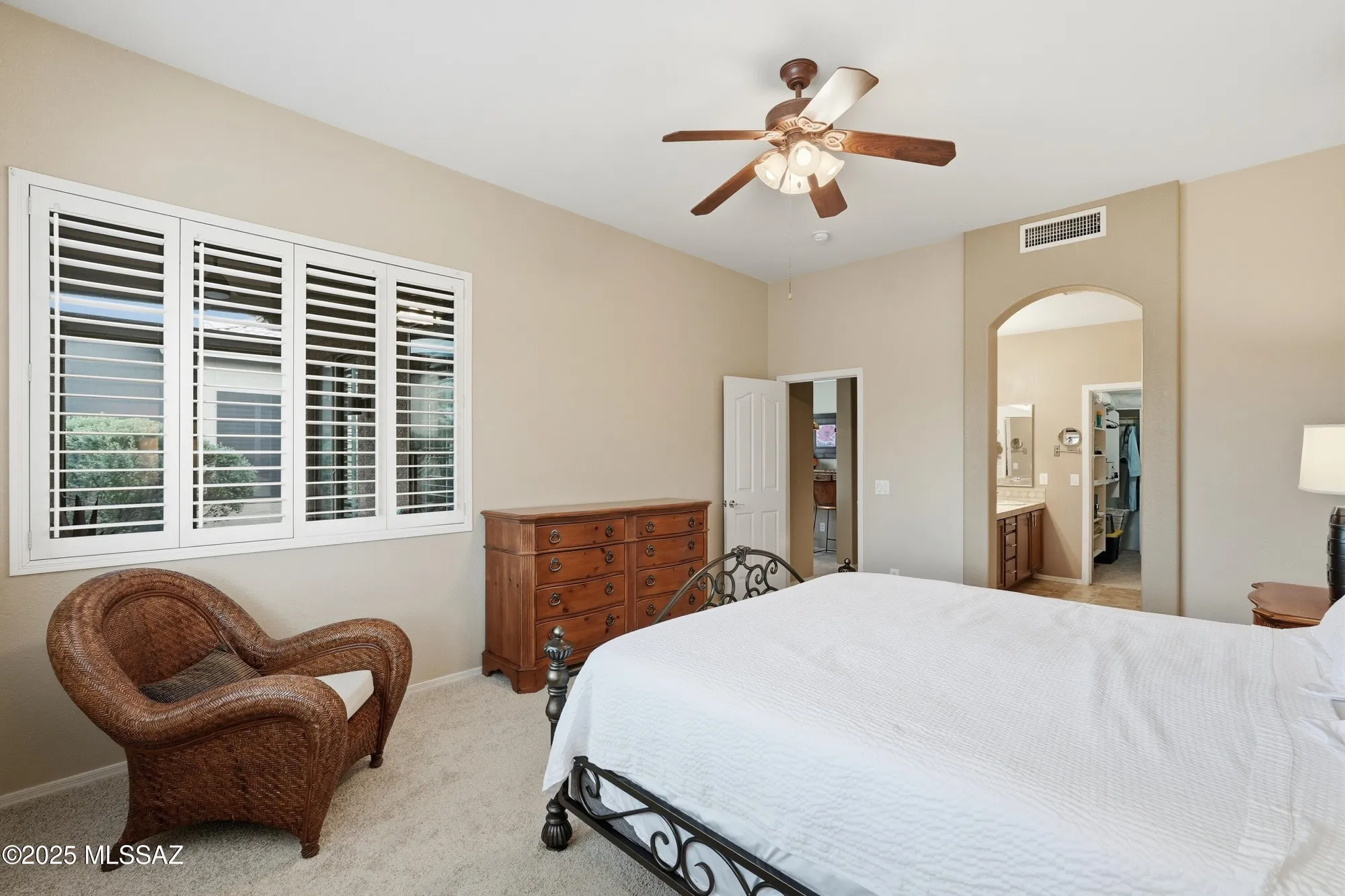 Property Slideshow image 21 of 44 | 63550 e harmony dr, Tucson, AZ, 85739