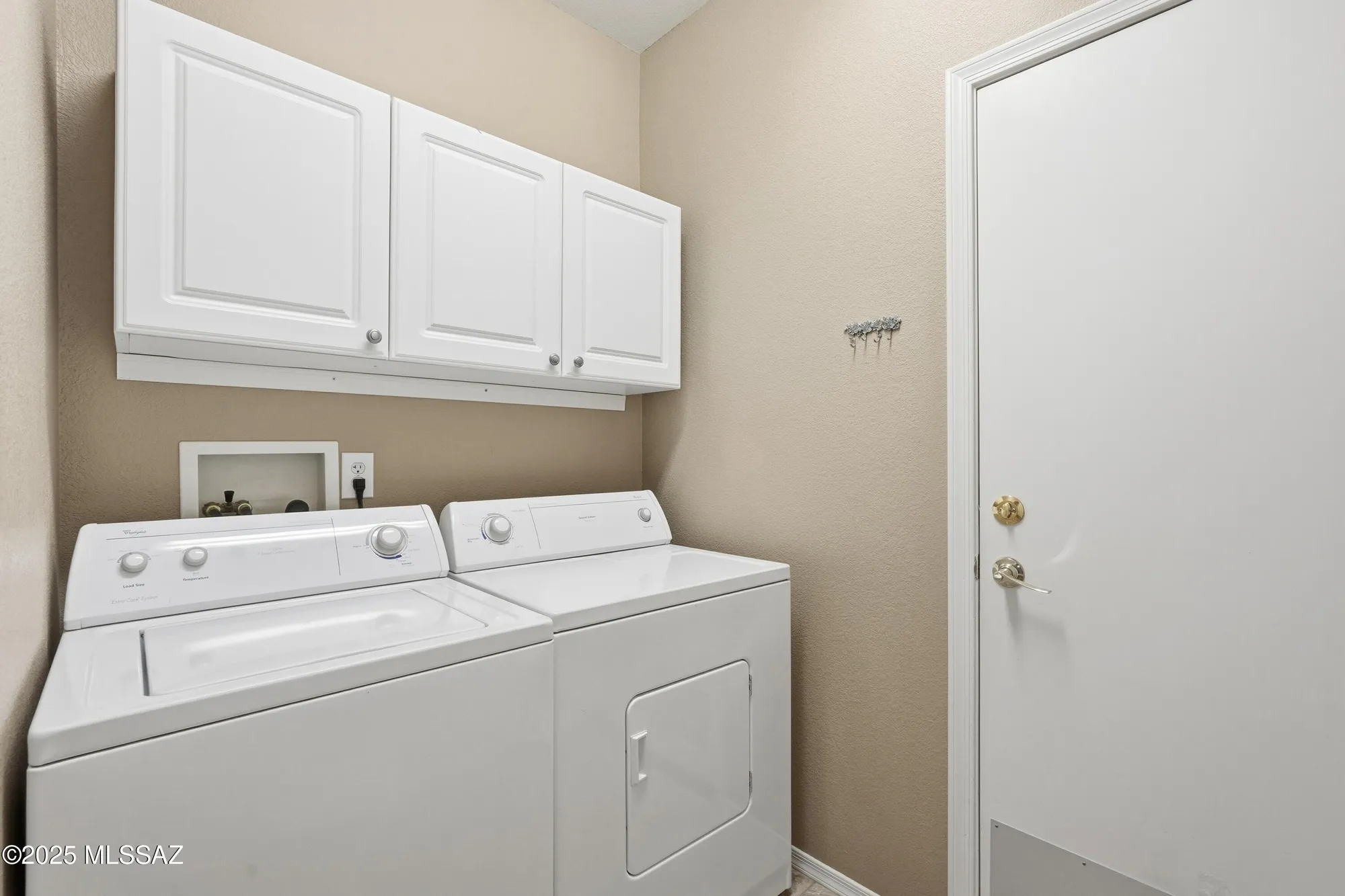 Property Slideshow image 32 of 44 | 63550 e harmony dr, Tucson, AZ, 85739