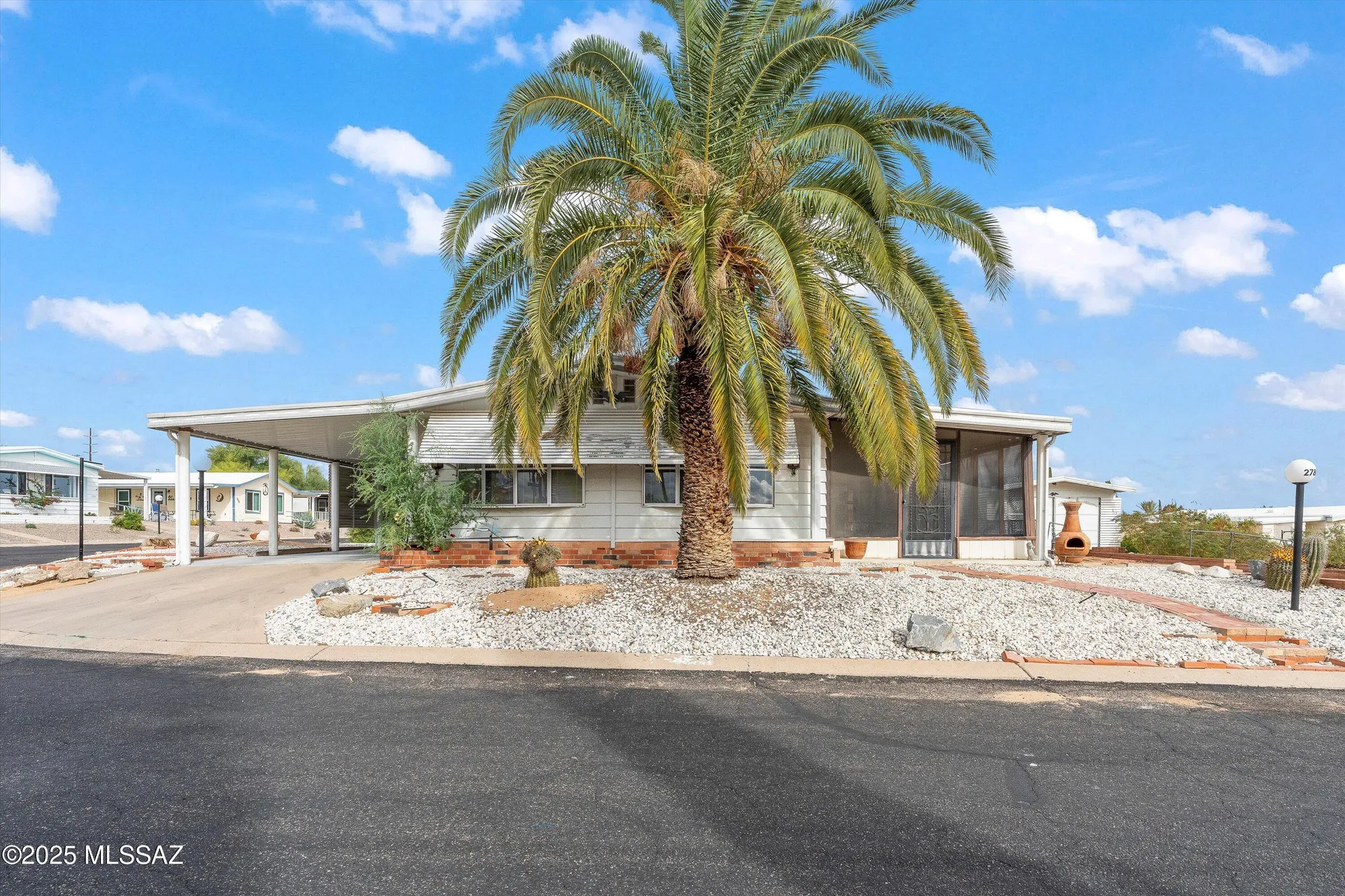Property Slideshow image 1 of 39 | 278 w mora dr, Green Valley, AZ, 85614