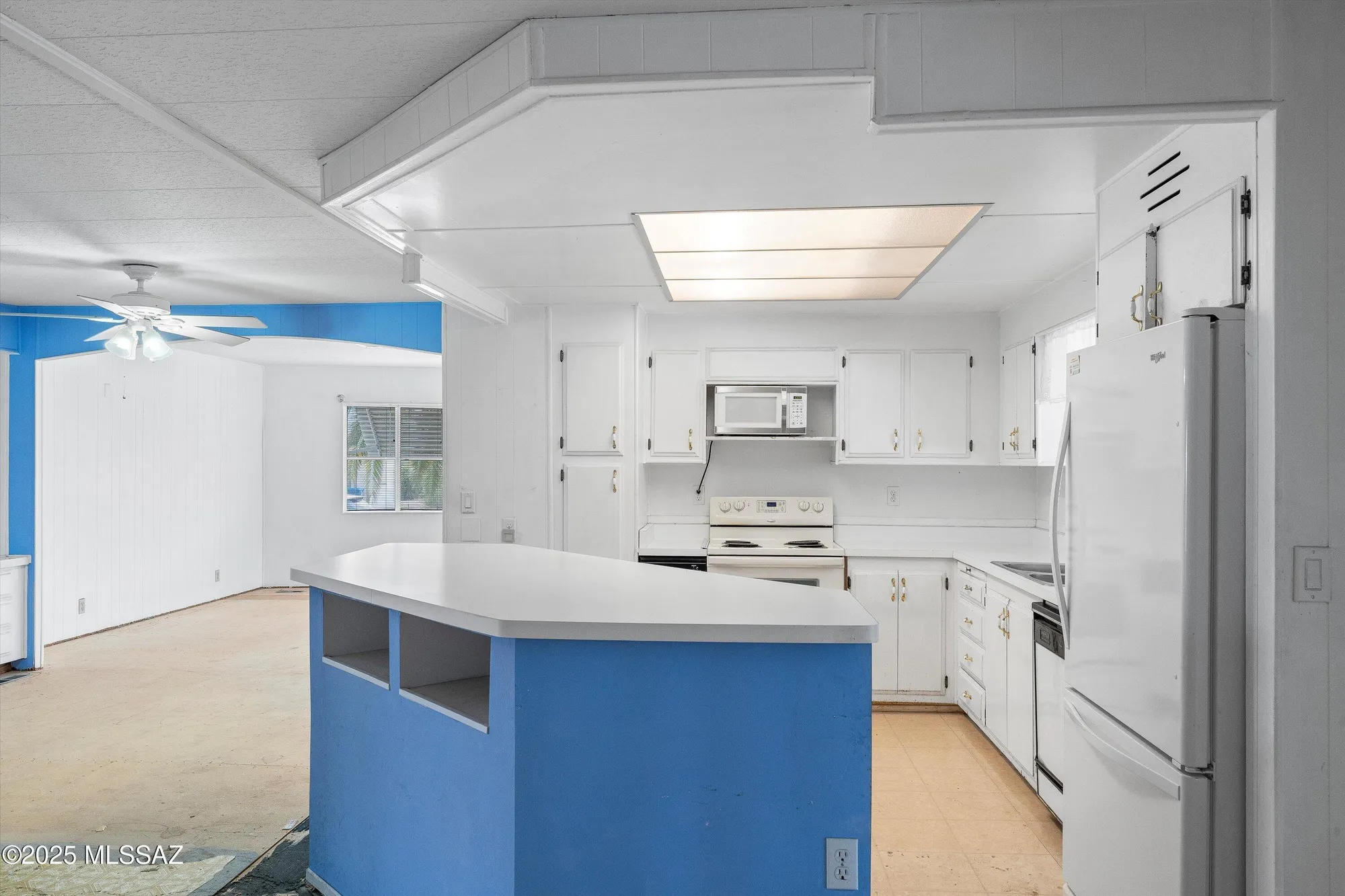 Property Slideshow image 13 of 39 | 278 w mora dr, Green Valley, AZ, 85614