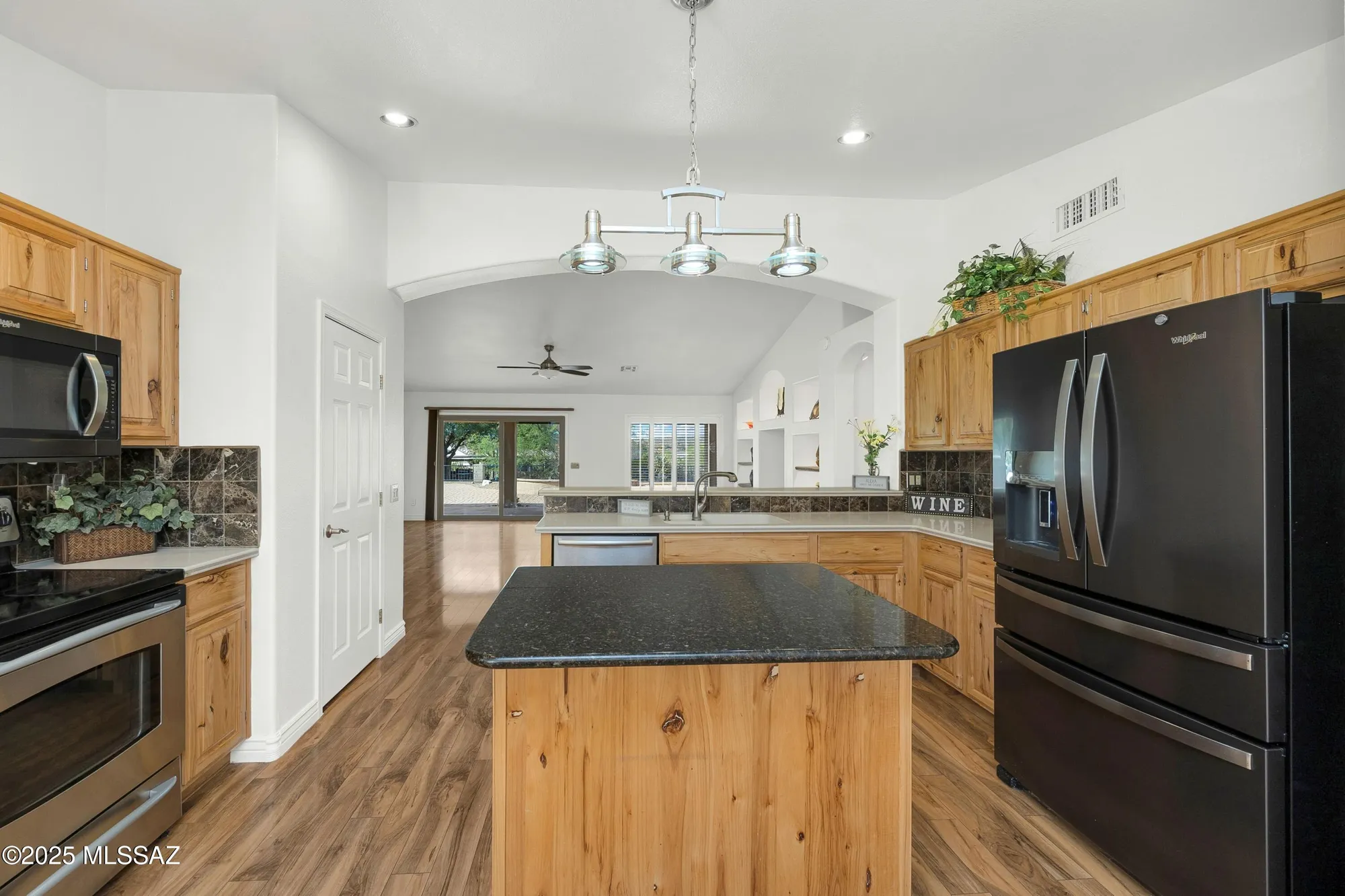 Property Slideshow image 14 of 46 | 36864 s rock crest dr, Tucson, AZ, 85739