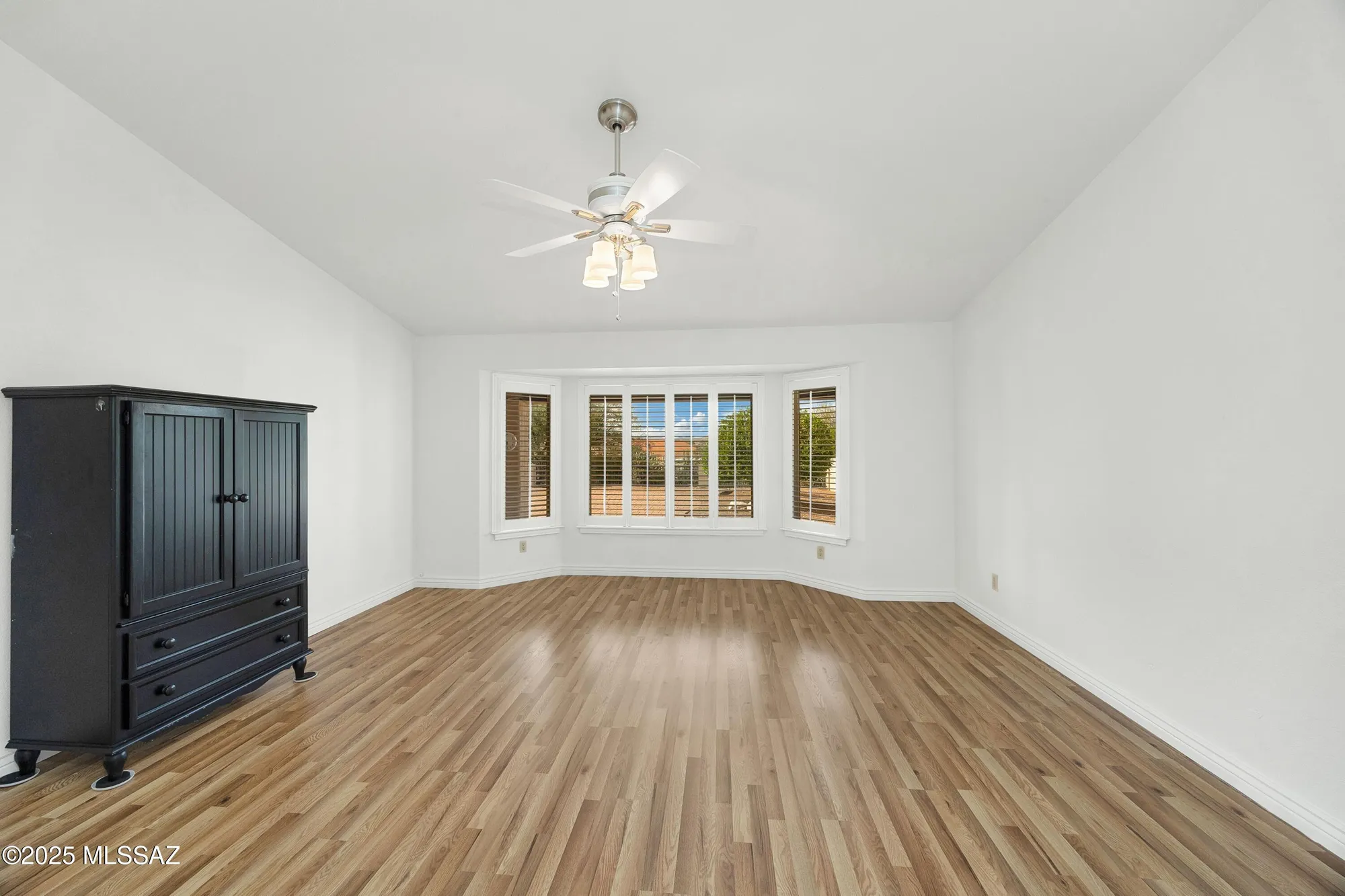 Property Slideshow image 17 of 46 | 36864 s rock crest dr, Tucson, AZ, 85739