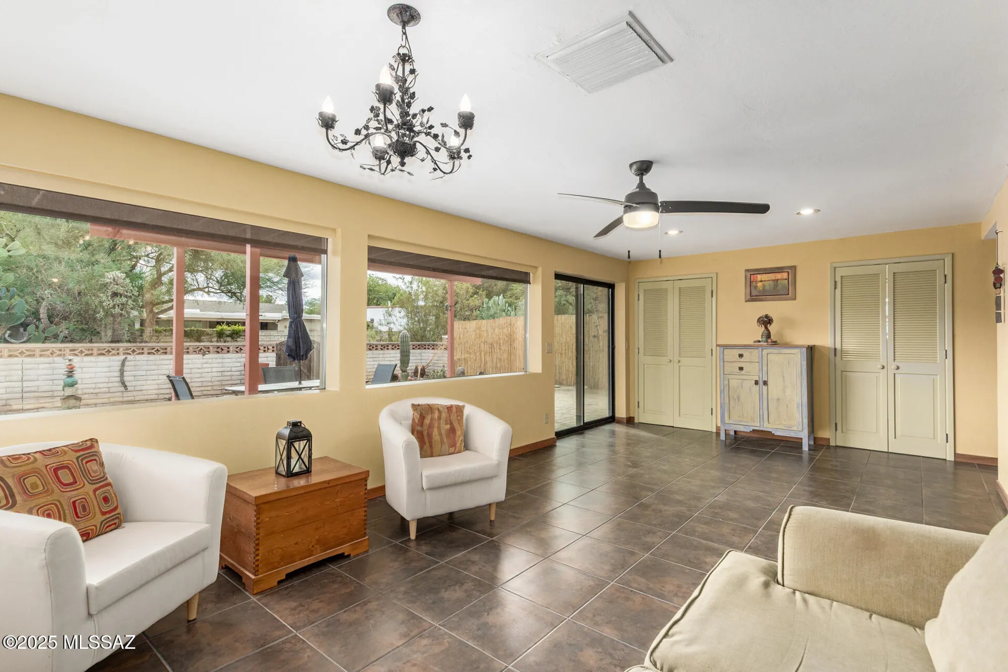 Property Slideshow image 12 of 41 | 212 e la espina, Green Valley, AZ, 85614