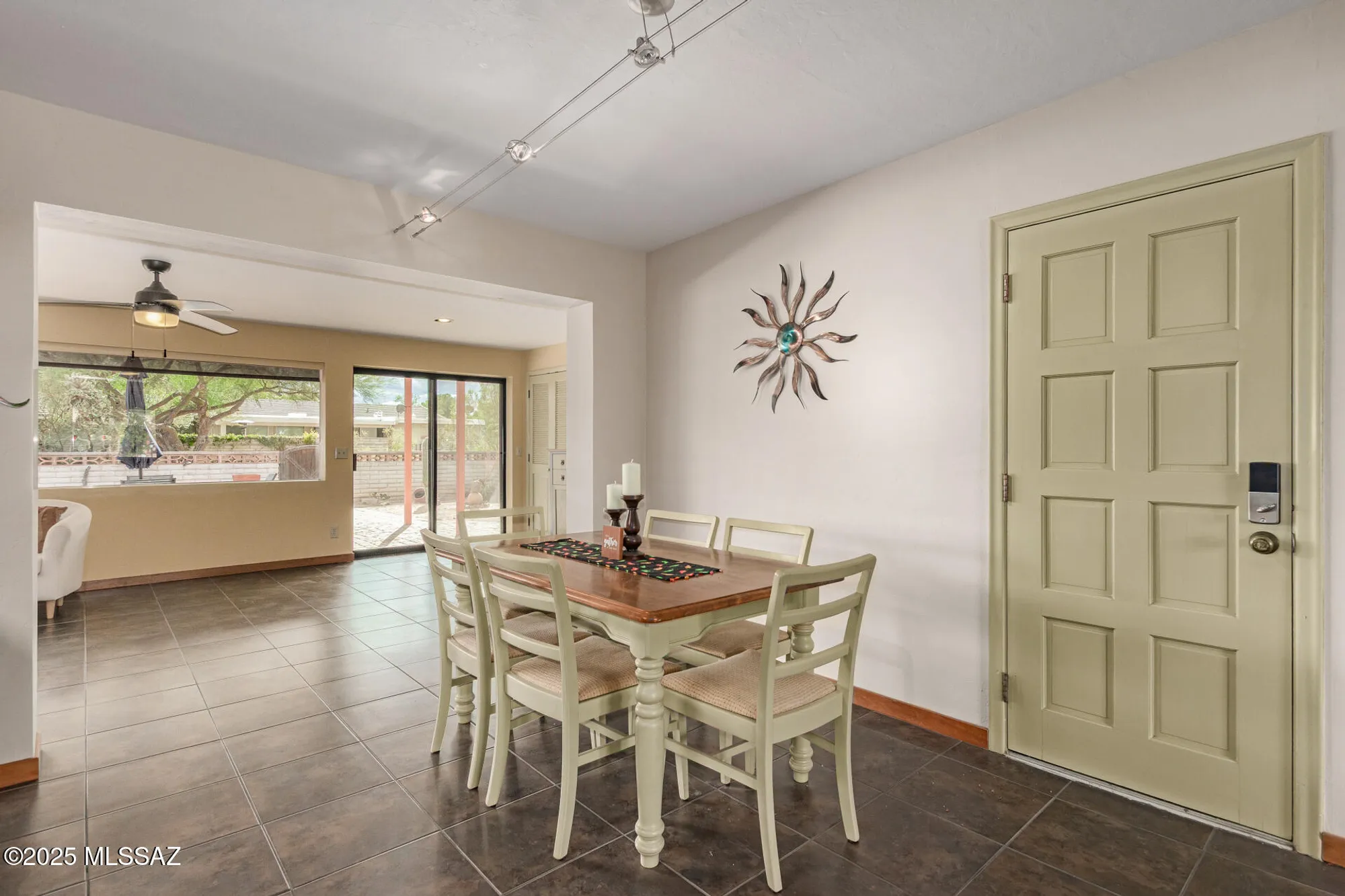 Property Slideshow image 18 of 41 | 212 e la espina, Green Valley, AZ, 85614