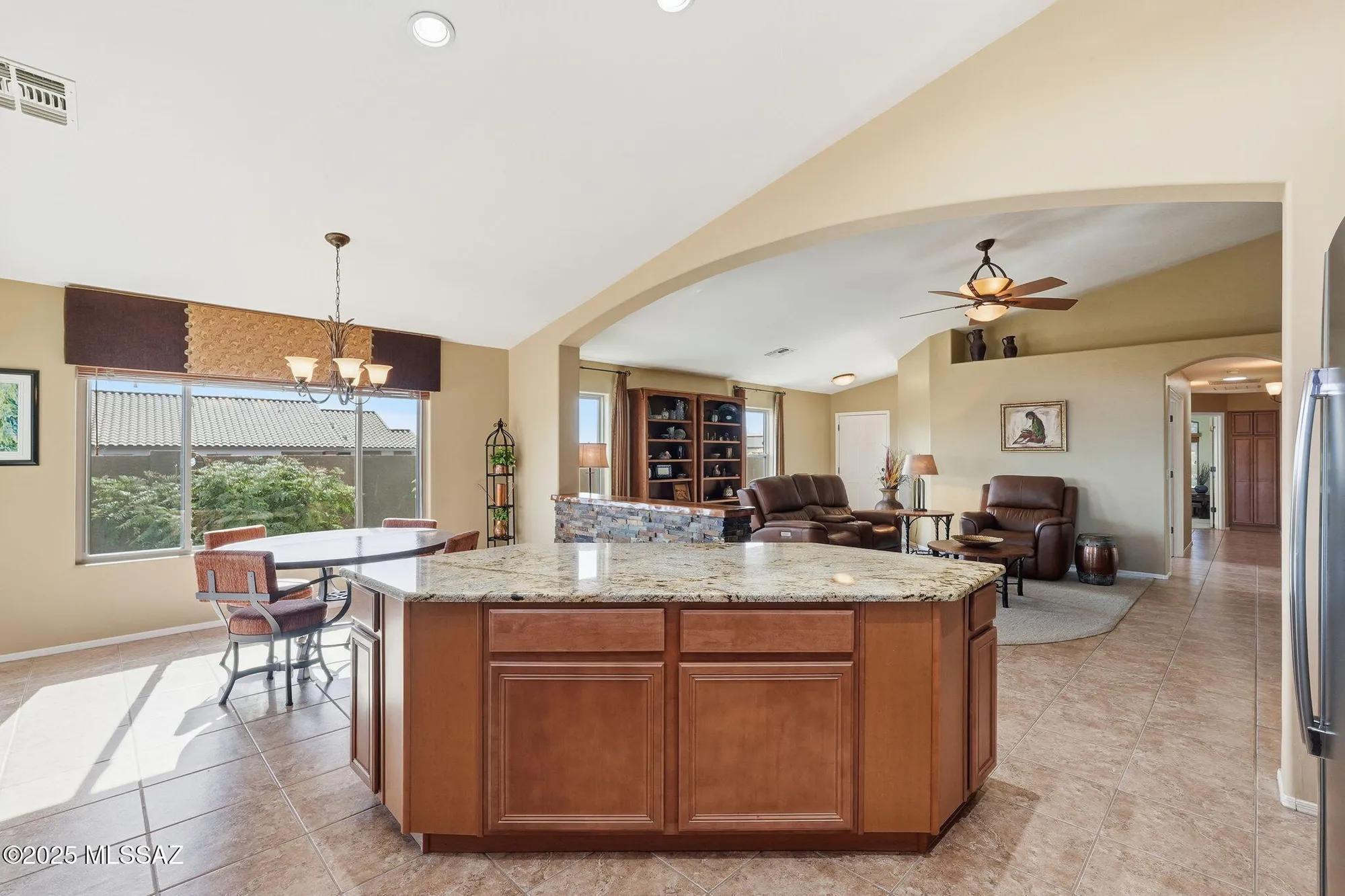 Property Slideshow image 17 of 51 | 1570 n rio bonito, Green Valley, AZ, 85614