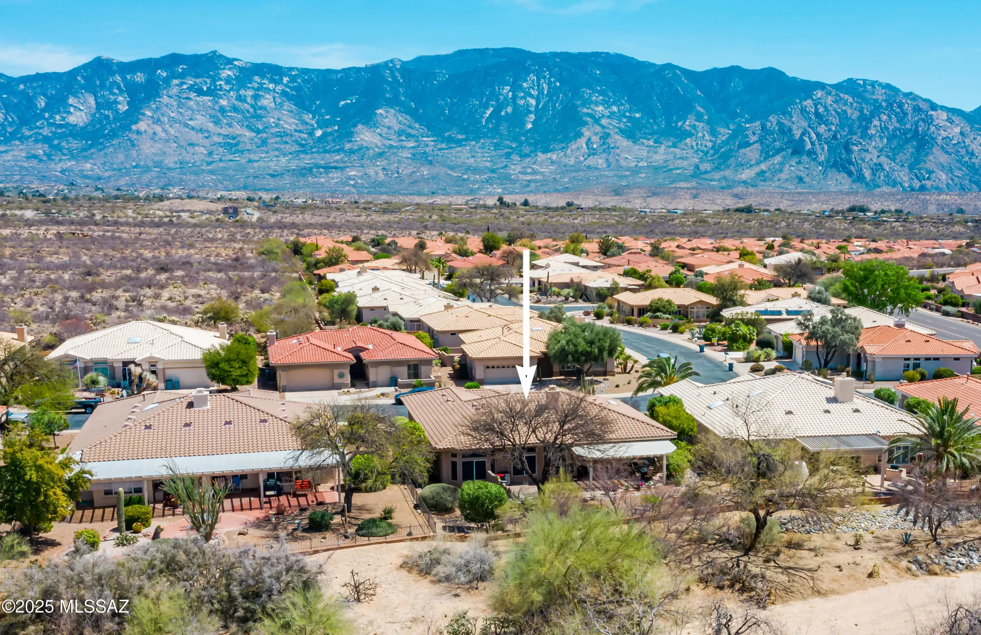 Property Slideshow image 7 of 37 | 14393 n lost arrow dr, Oro Valley, AZ, 85755