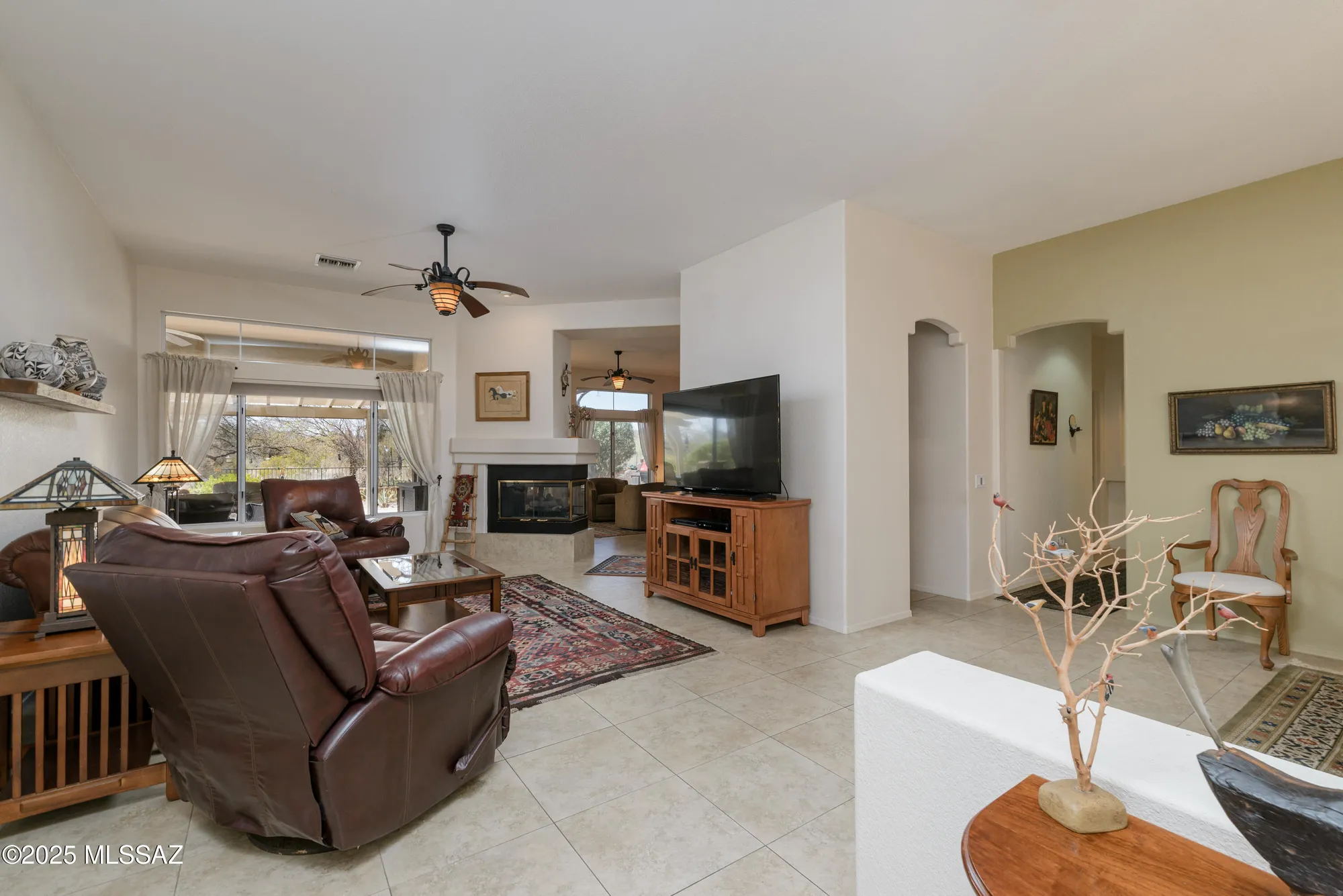 Property Slideshow image 10 of 37 | 14393 n lost arrow dr, Oro Valley, AZ, 85755