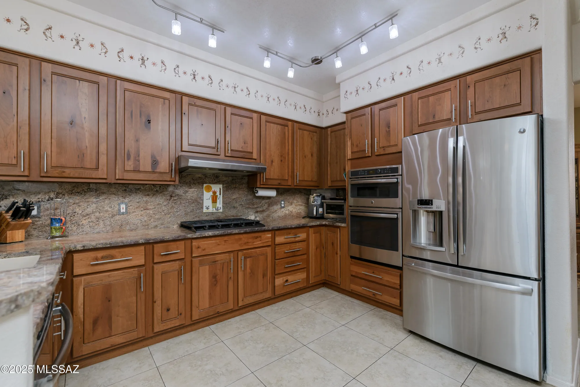 Property Slideshow image 17 of 37 | 14393 n lost arrow dr, Oro Valley, AZ, 85755